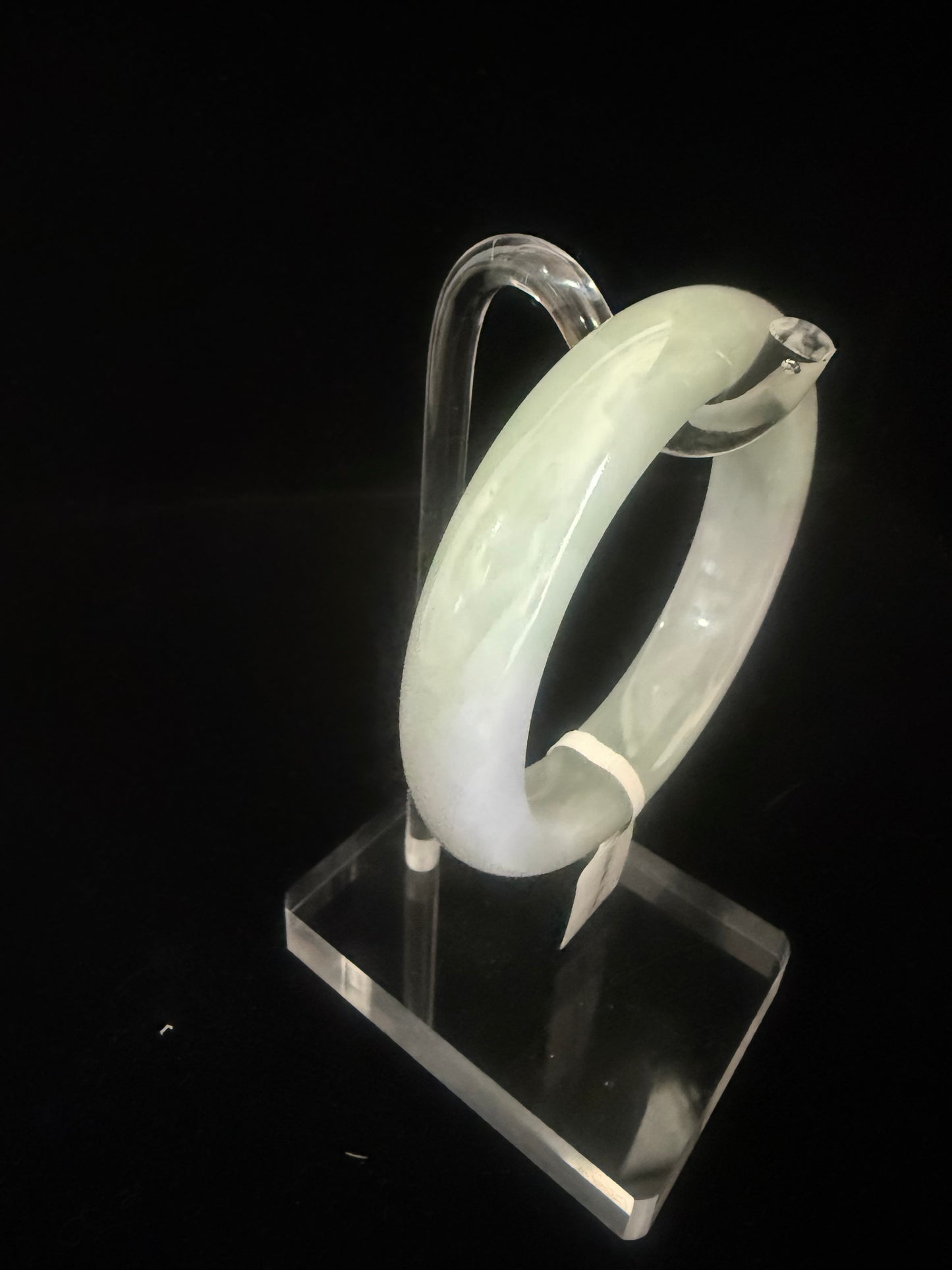 76. Gentle Green tone Jade bangle
