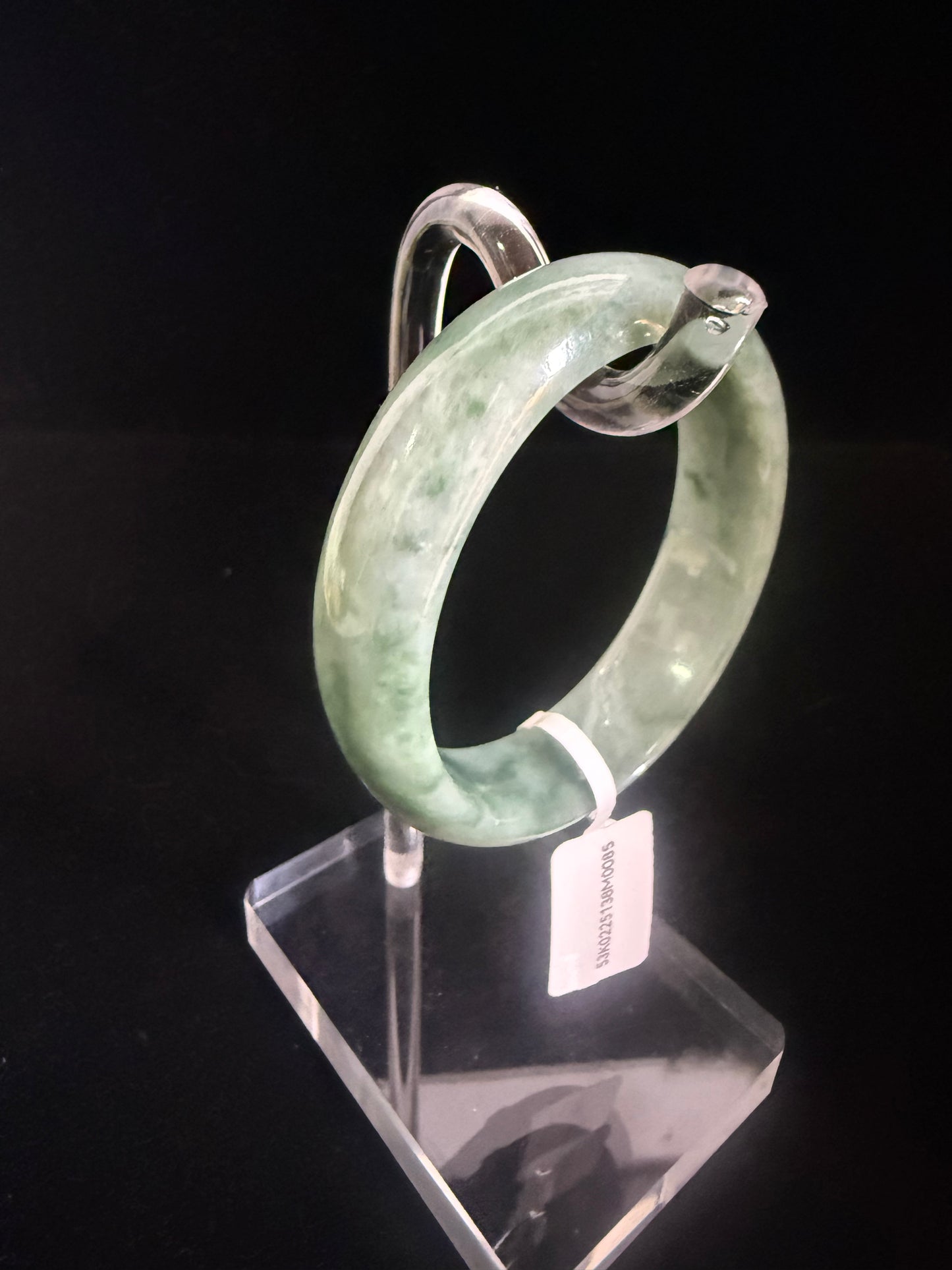 85. Oval Jade bangle