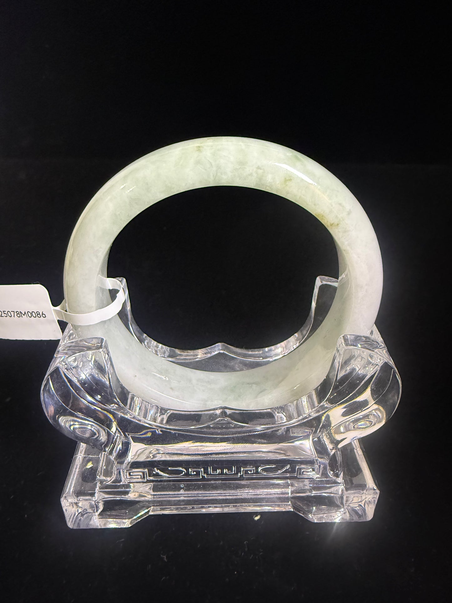 86. Light green jade bangle