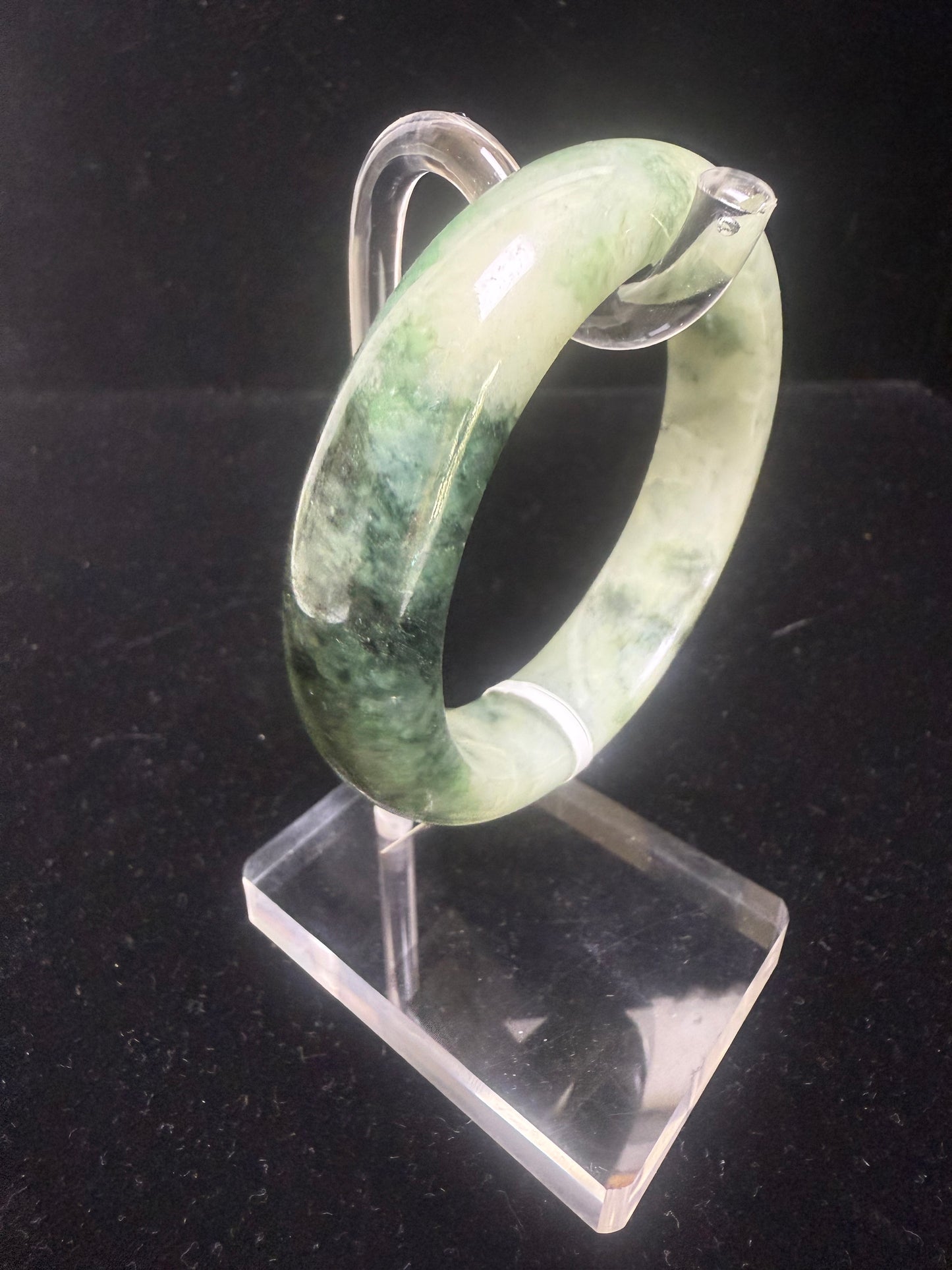 89. Combination of dark and light green jade Bangle