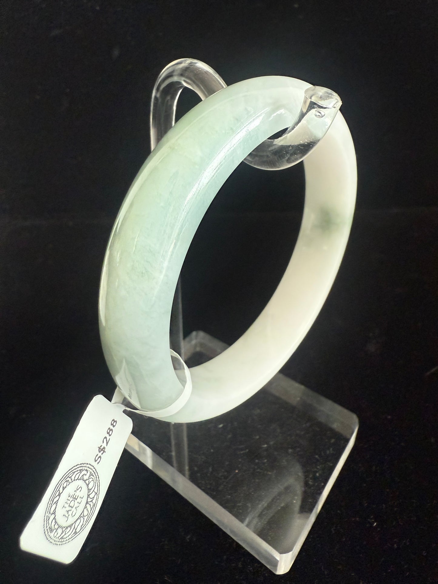 110. Rare beauty, blend of white & greenish blue Jade bangle