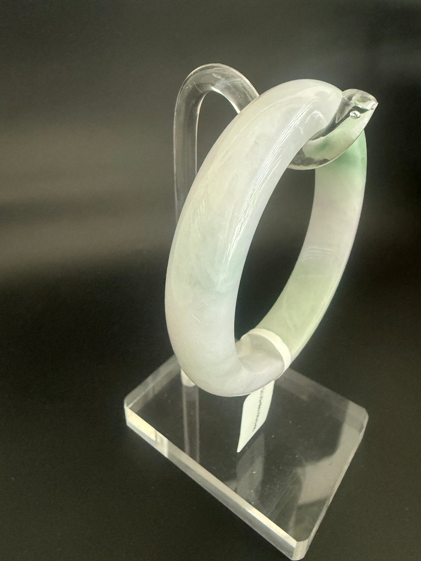 170. Nicely blended purple and green jade bangle
