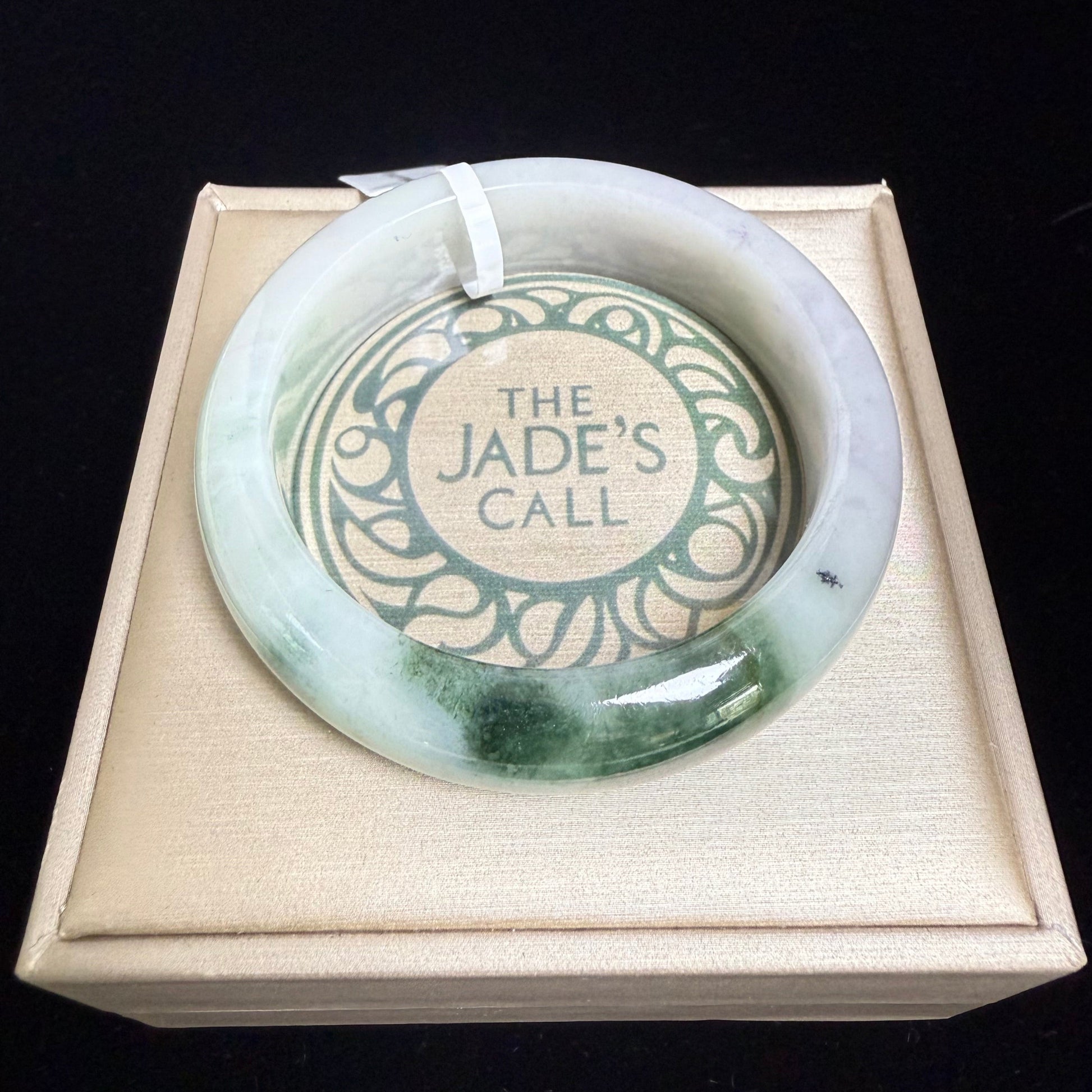 57. Dash of dark green over light color. – THE JADE's CALL