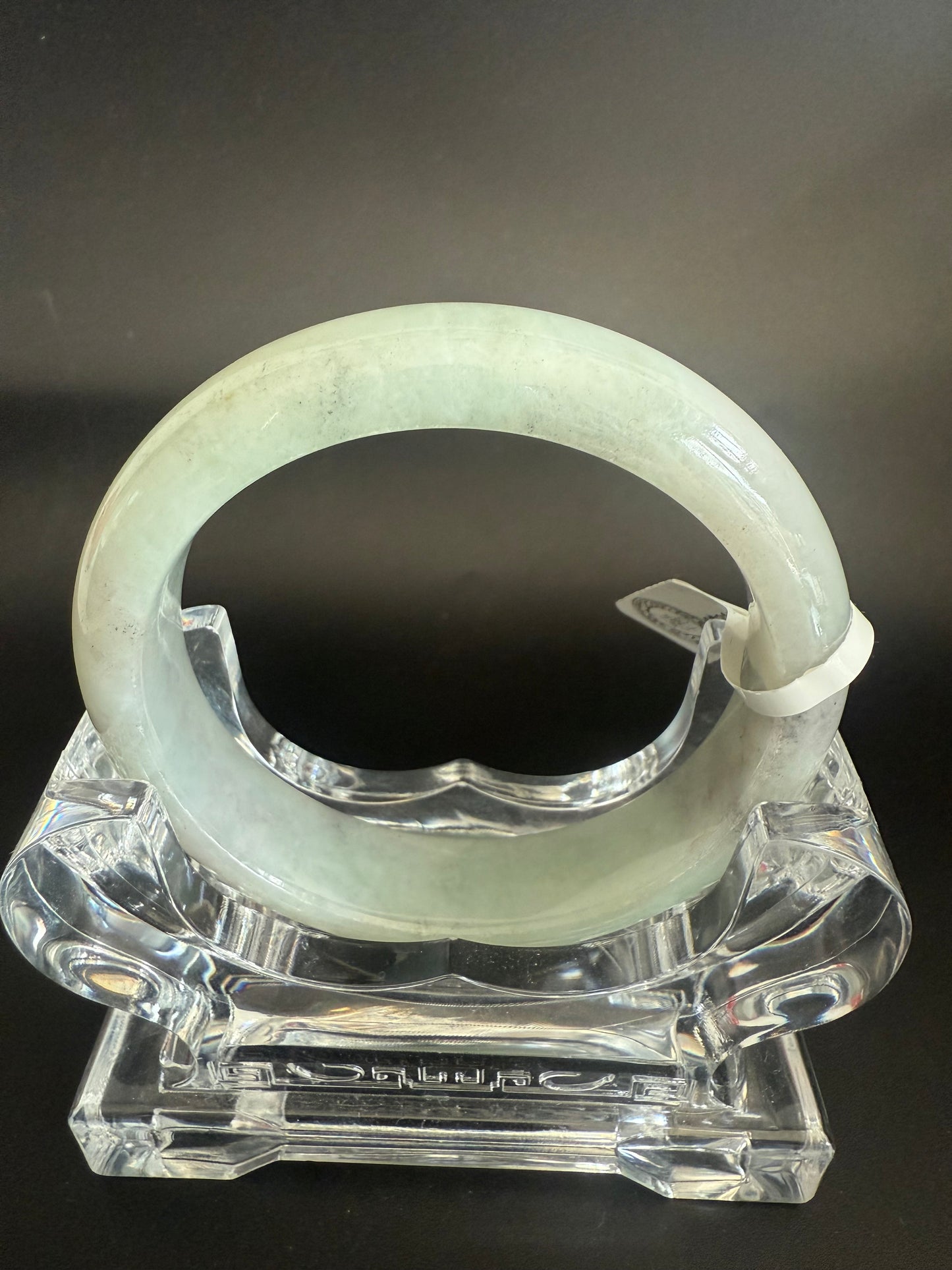 92. Light green Jade bangle