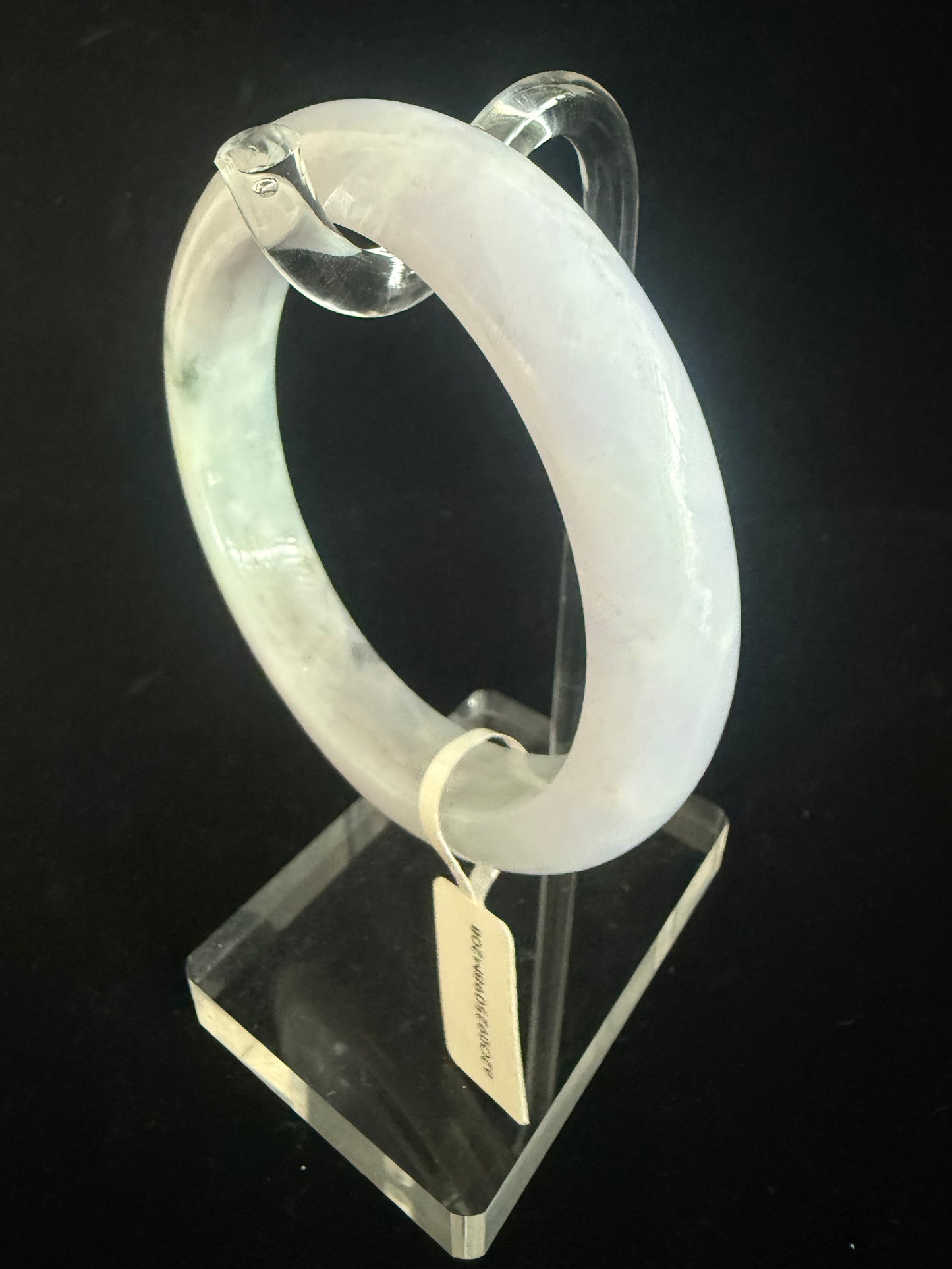 208. Lavender with speckle green Jade bangle