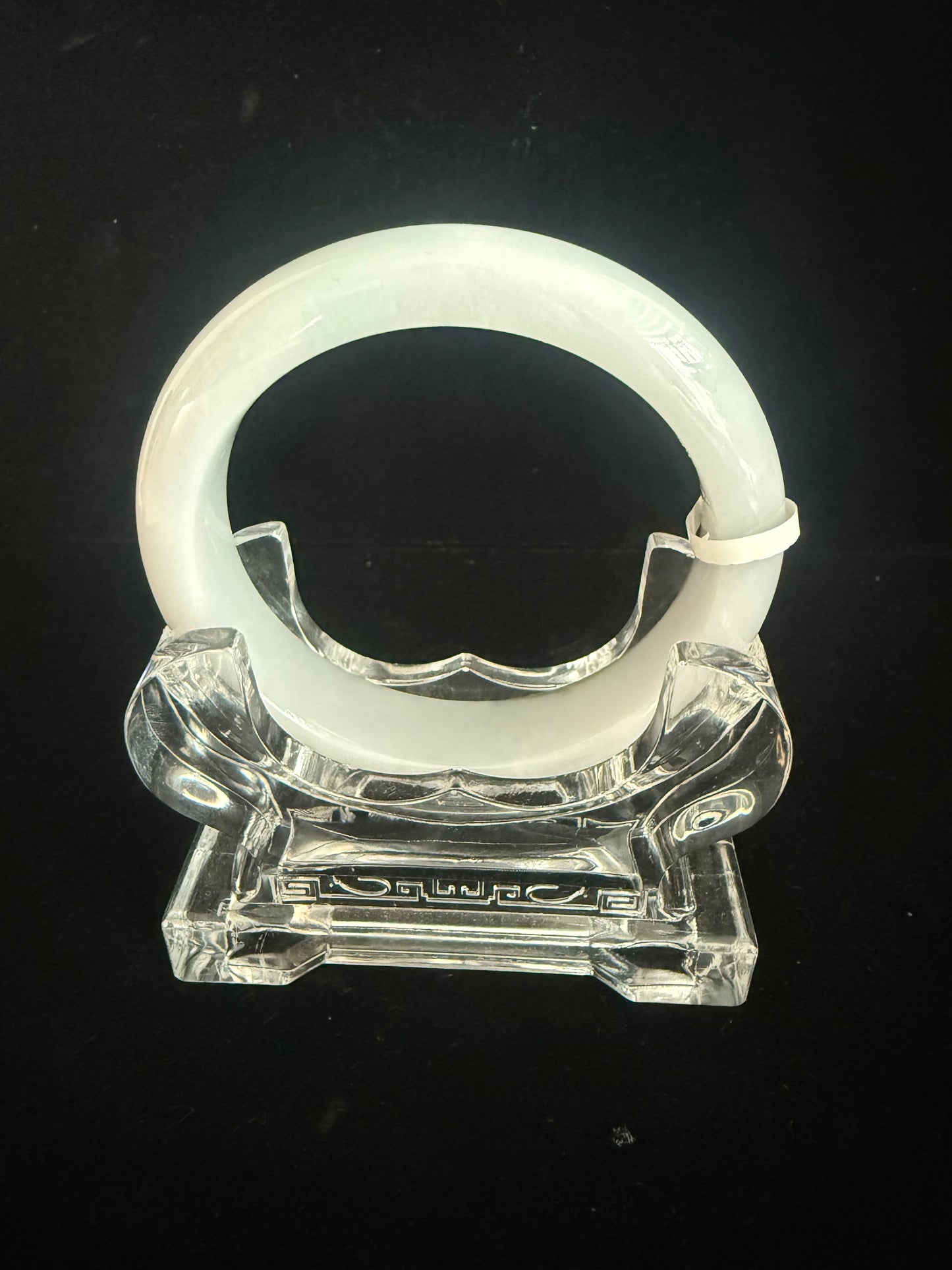 207. Smooth yellow and white Jade Bangle