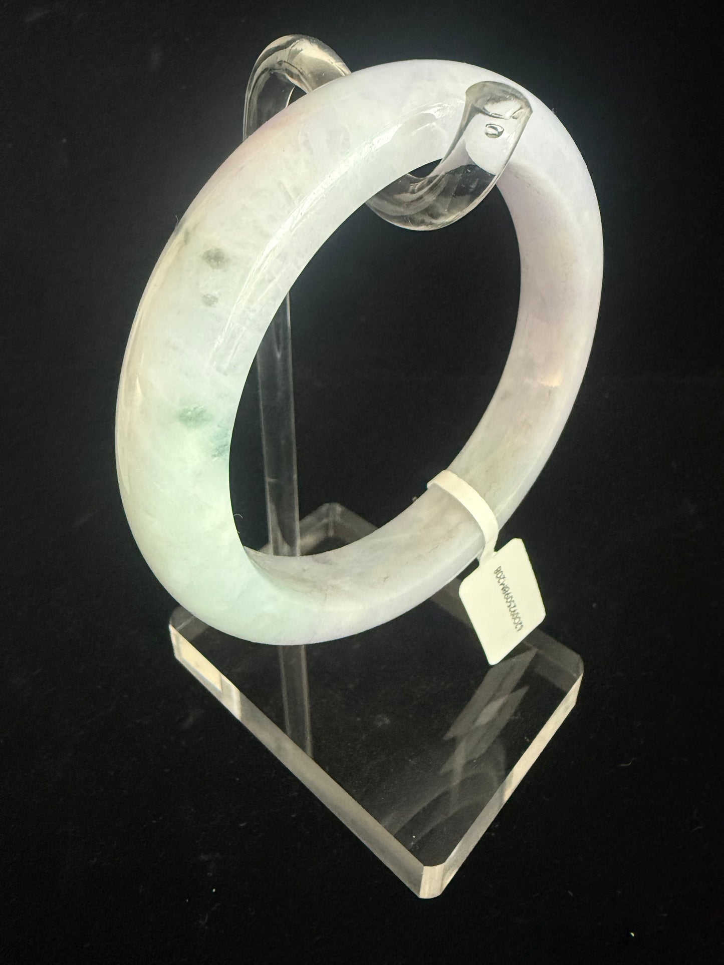 208. Lavender with speckle green Jade bangle