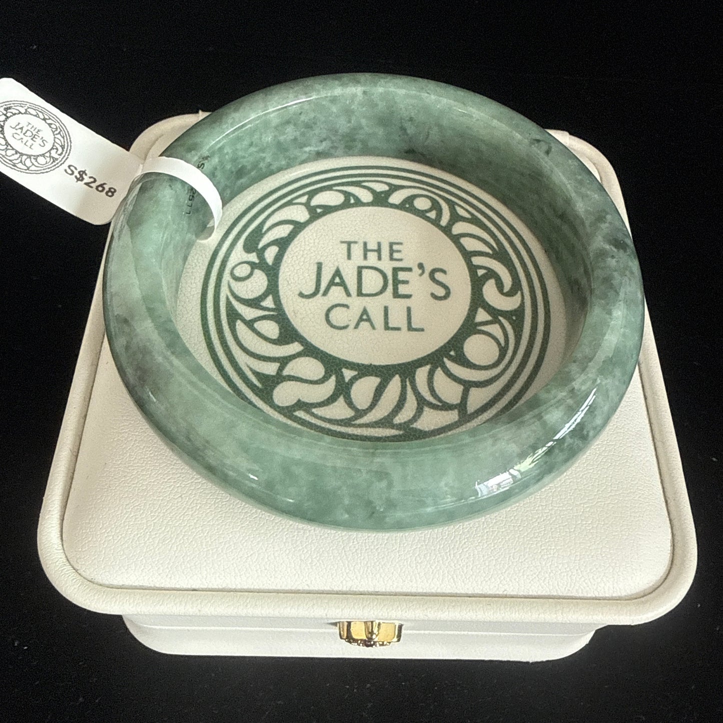 293. Matured green Jade bangle