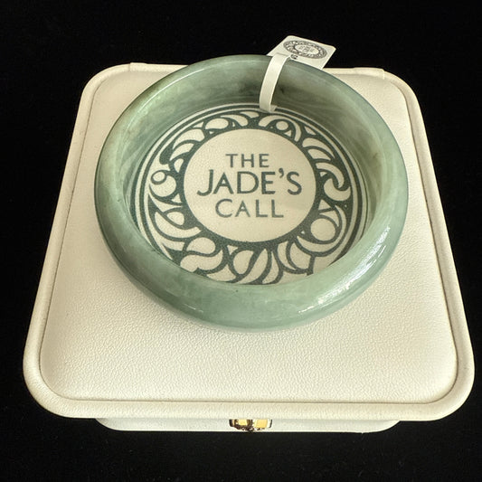112. Glossy green Jade bangle
