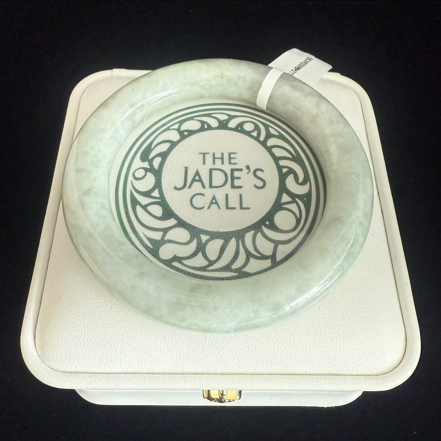 211. Cotton like yellow green Jade Bangle