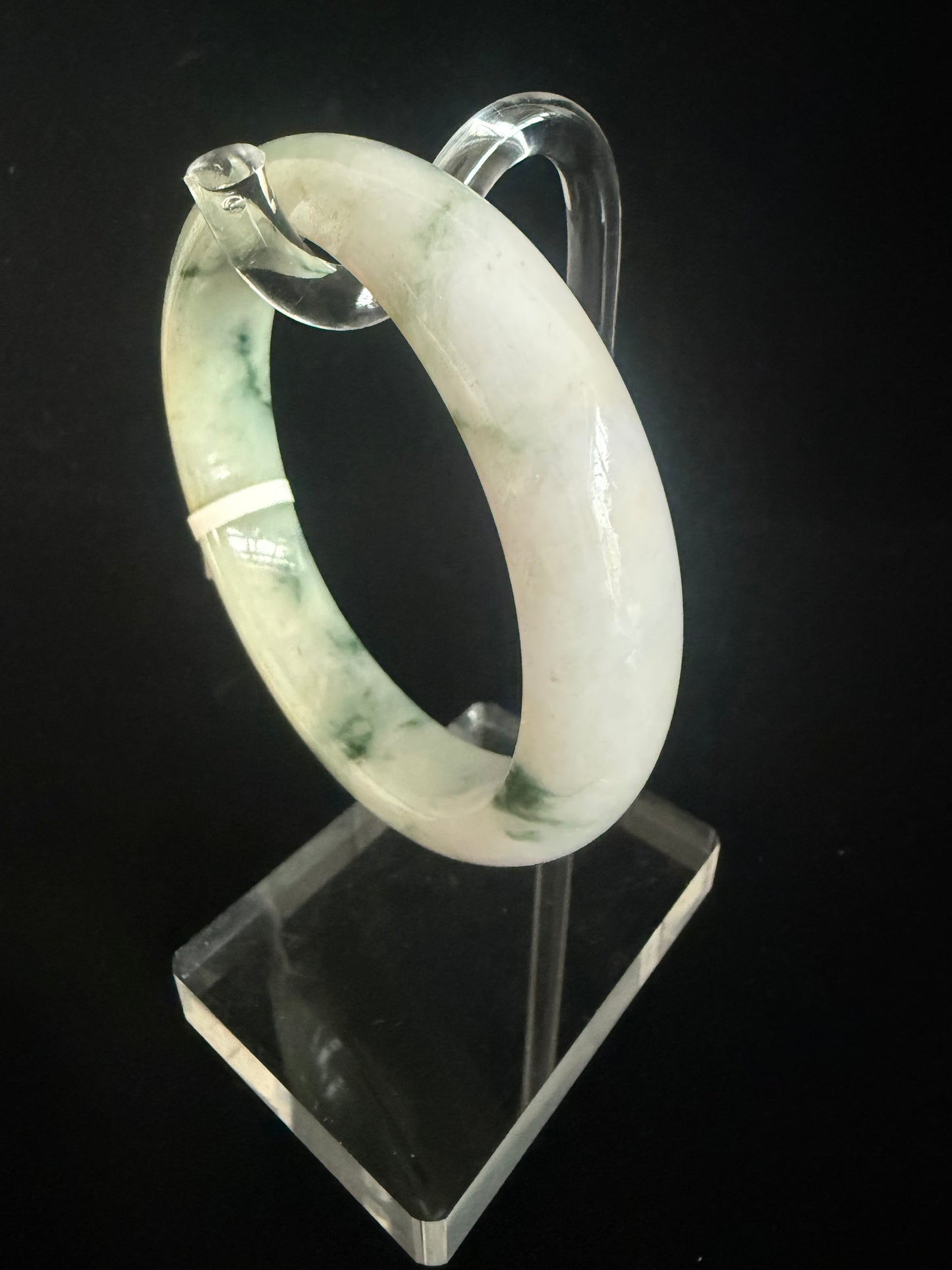 213. Floating flower Jade Bangle