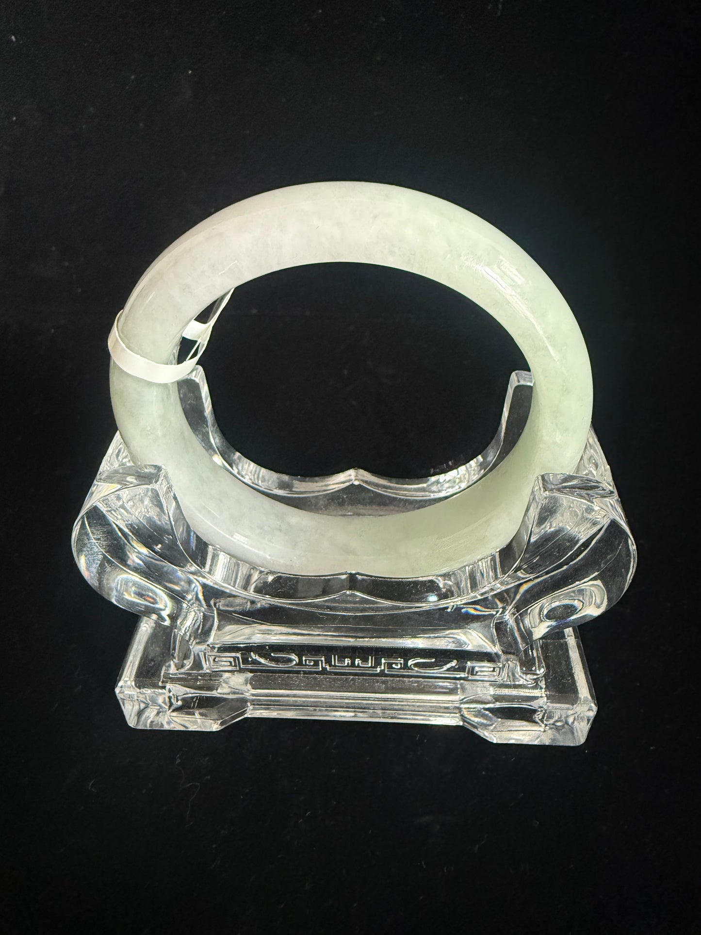 119. Light green youthful Jade Bangle