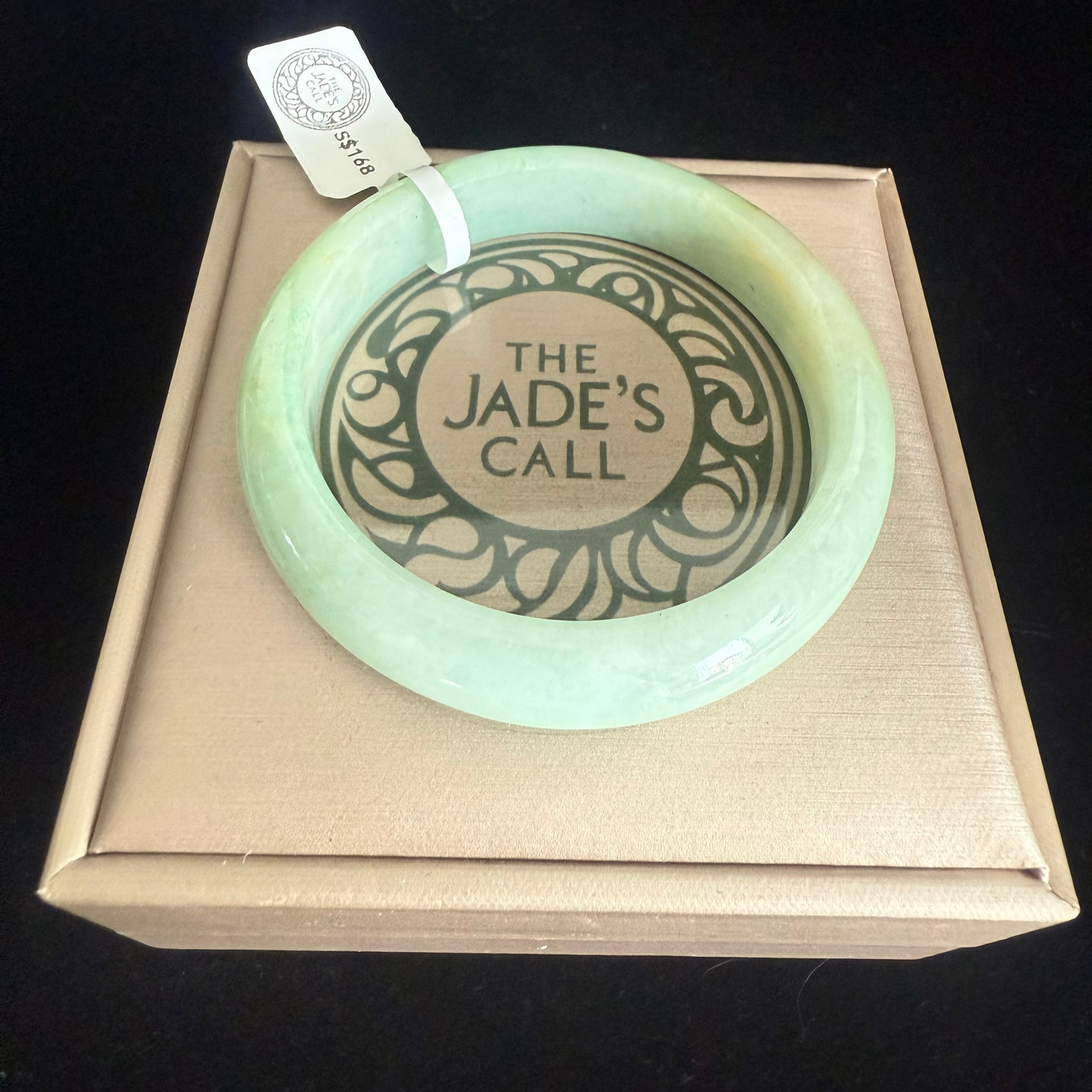 157. Apple green Jade Bangle