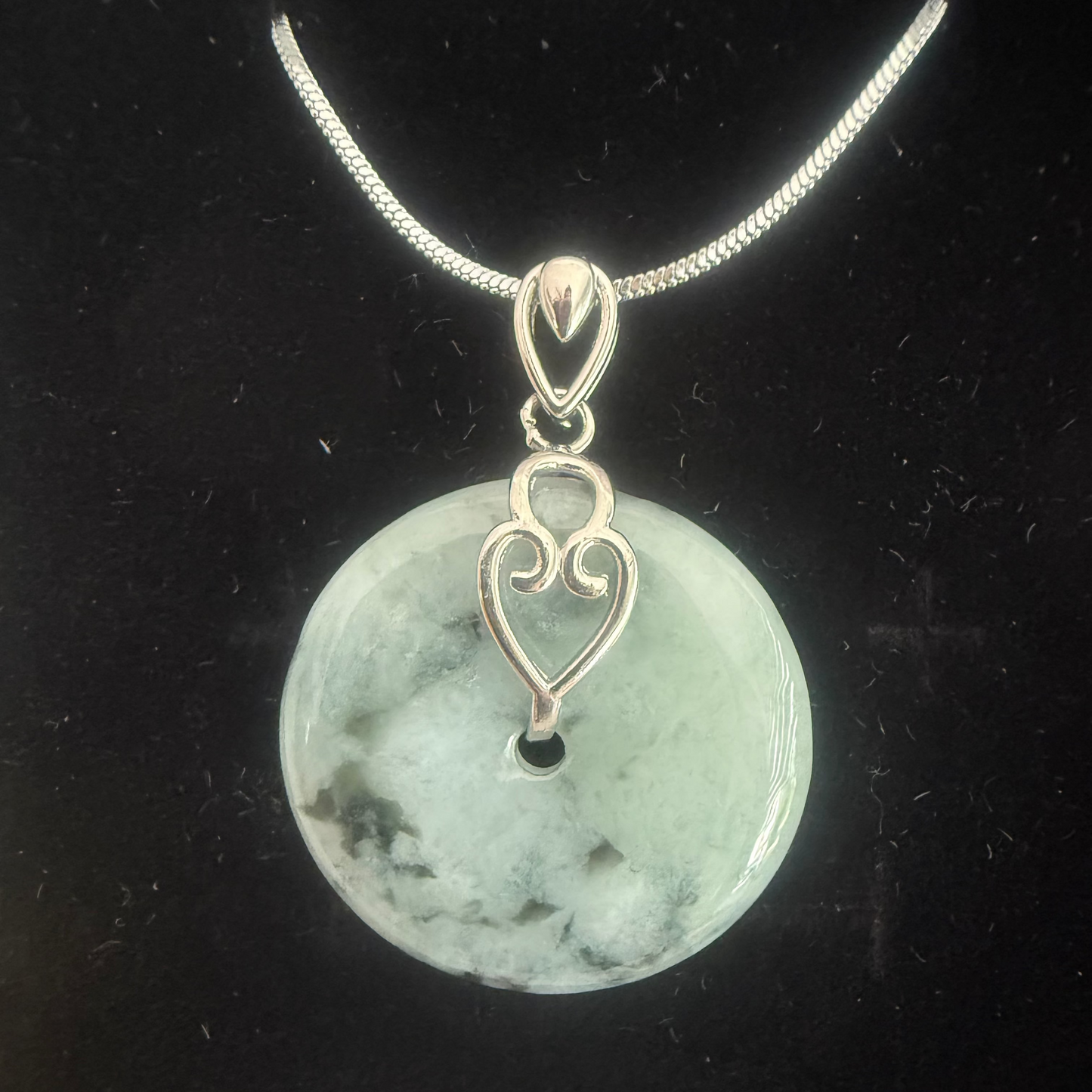L29. Jade pendant with necklace -Safety button
