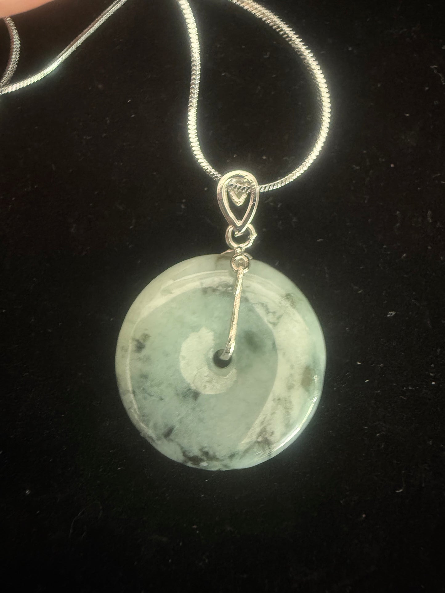 L29. Jade pendant with necklace -Safety button