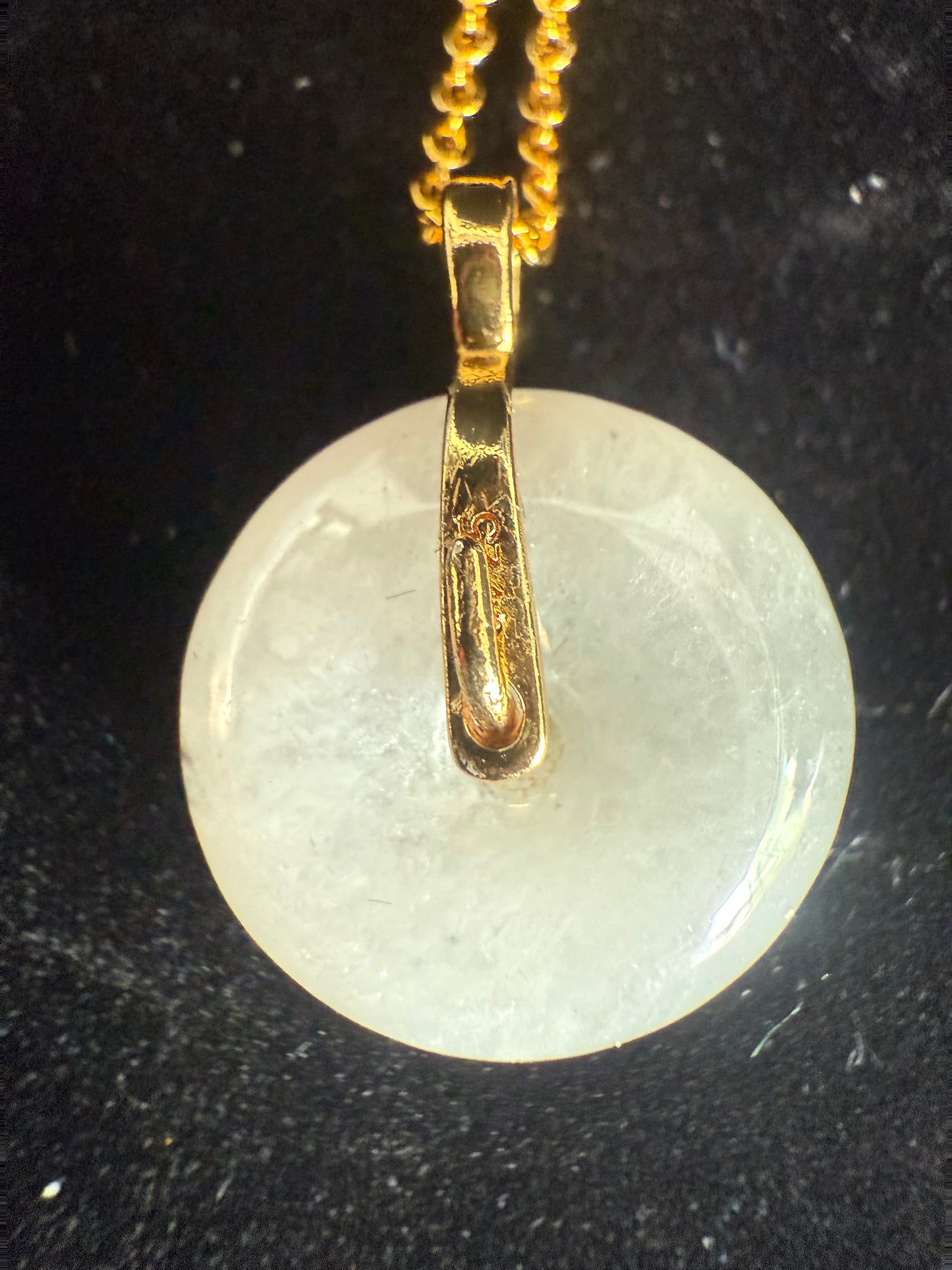 L37. Jade pendant with necklace - Safety button Mini