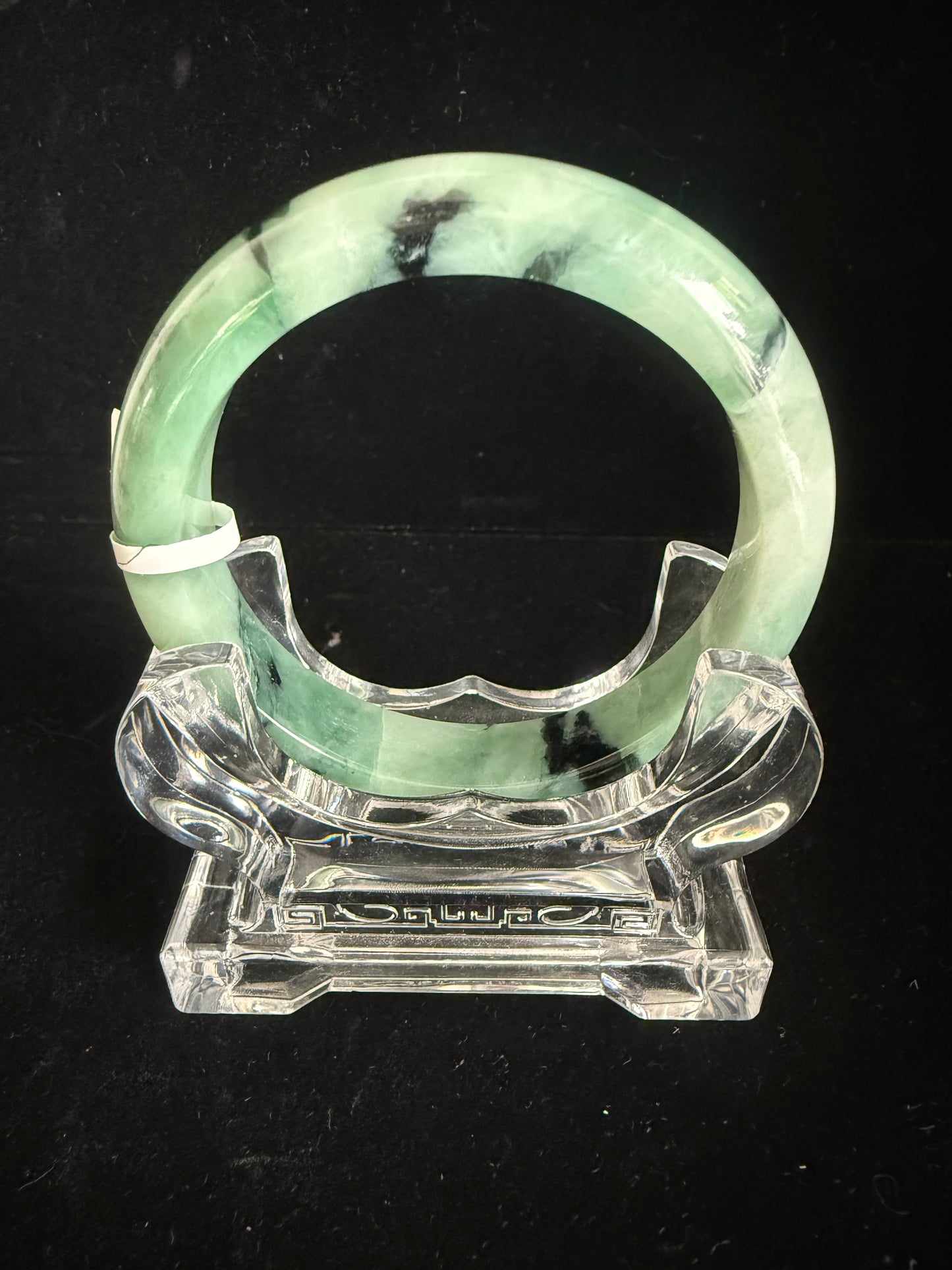 229. Patterns contrast jade bangle