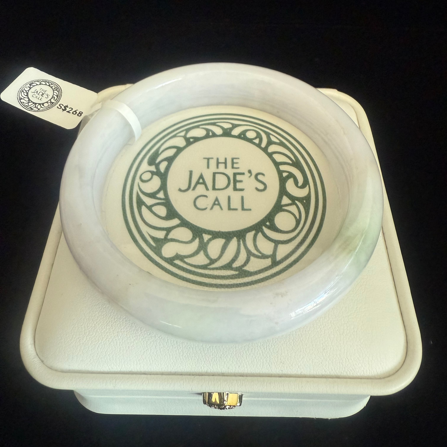 286. White Jade bangle