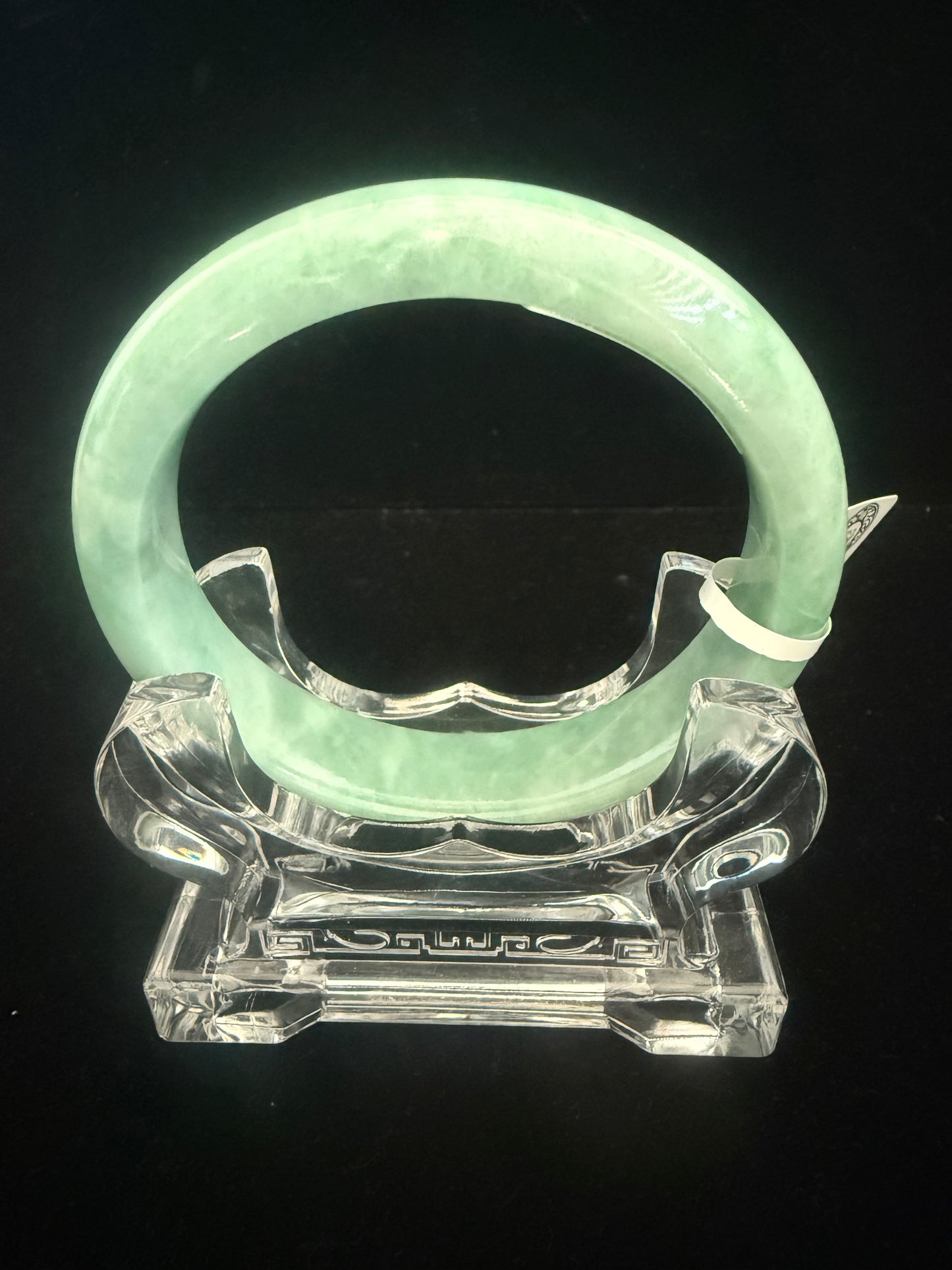 275. Lively green Jade bangle