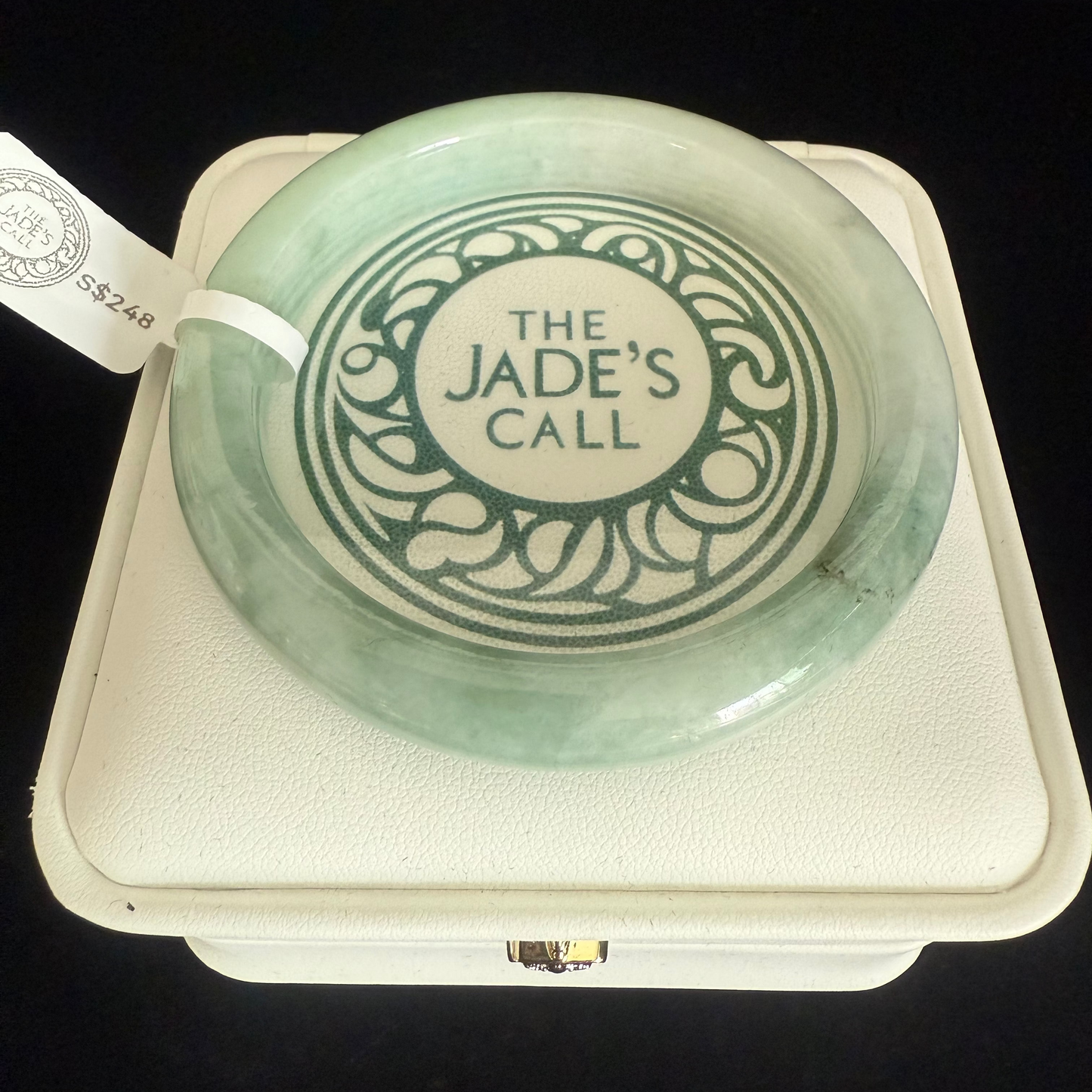 175. Jade bangle