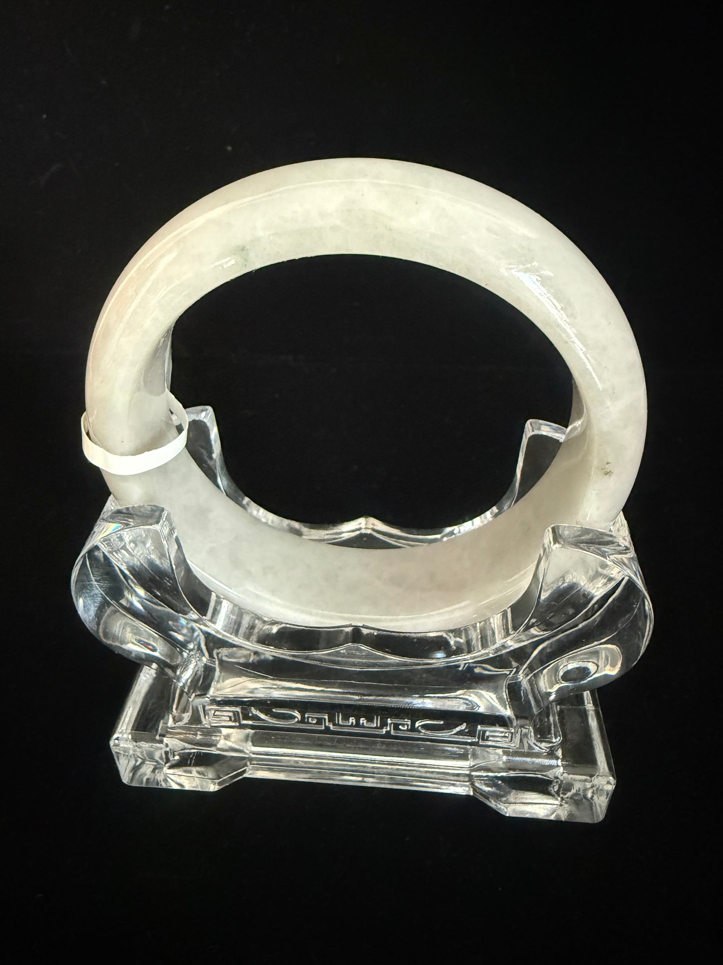 163.  Light yam colored Jade bangle