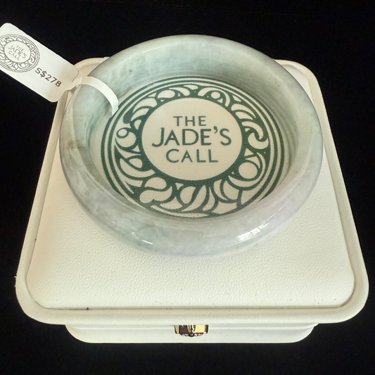 158. Cloudy light green Jade bangle