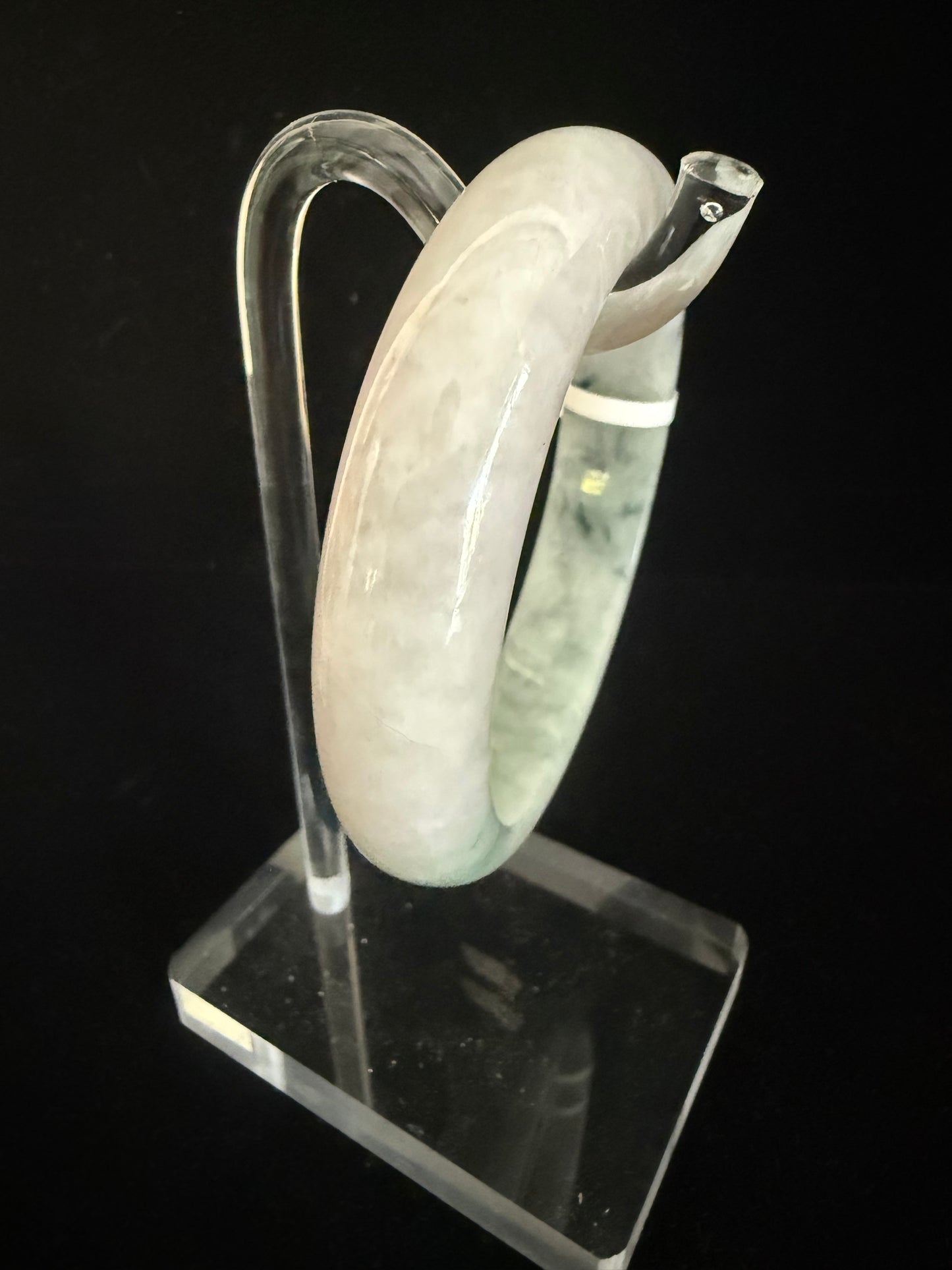 169. Lavender with green floating flower Jade bangle