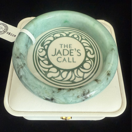 263. Green with dark spots patterns Jade bangle