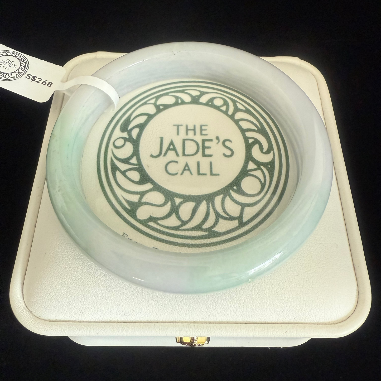 258. Light lavender blend green Jade bangle