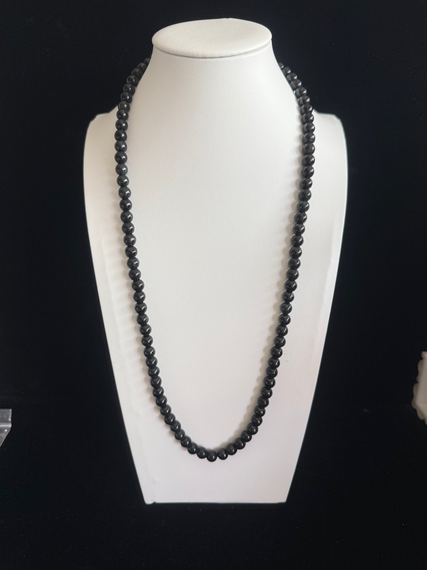 JB195. Black Jade beads necklace