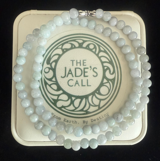 JB197. Light Grey Jade beads necklace