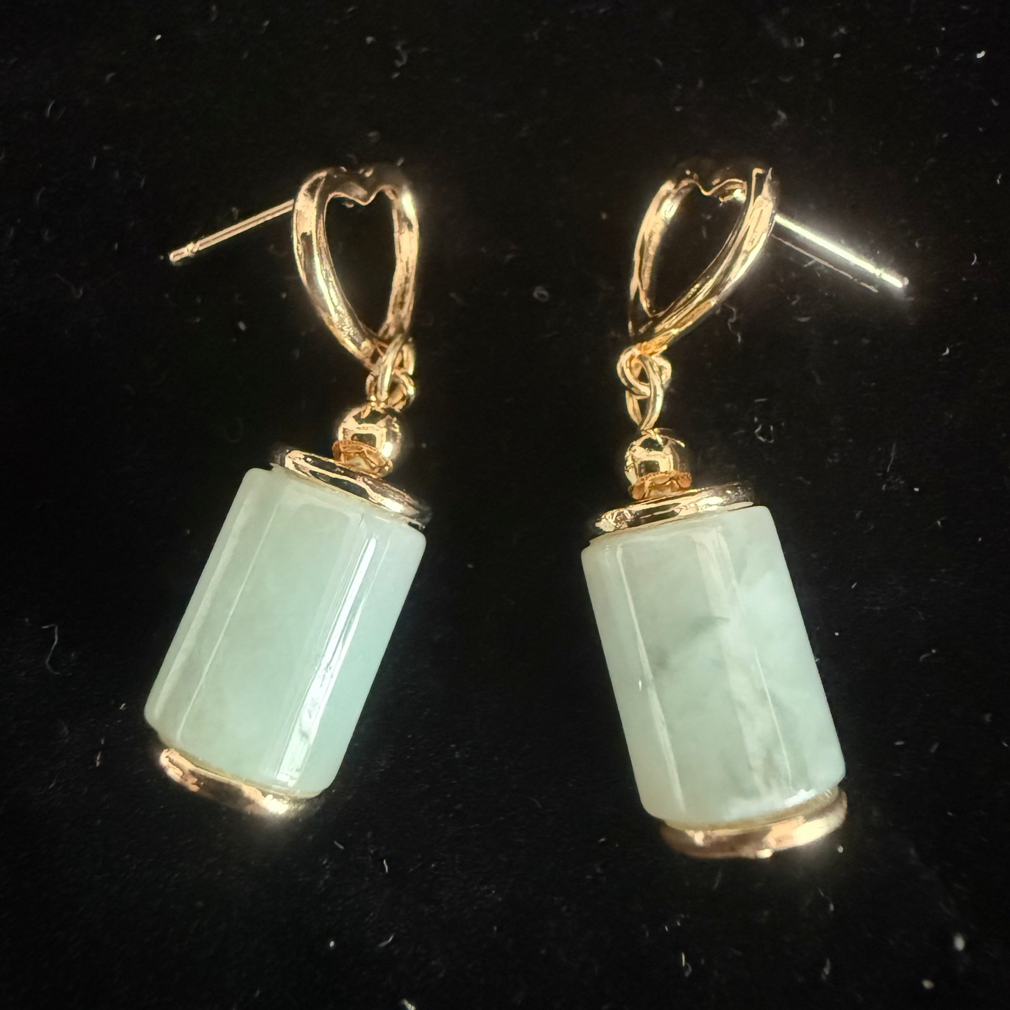 E334. Cylindrical Jade Earring