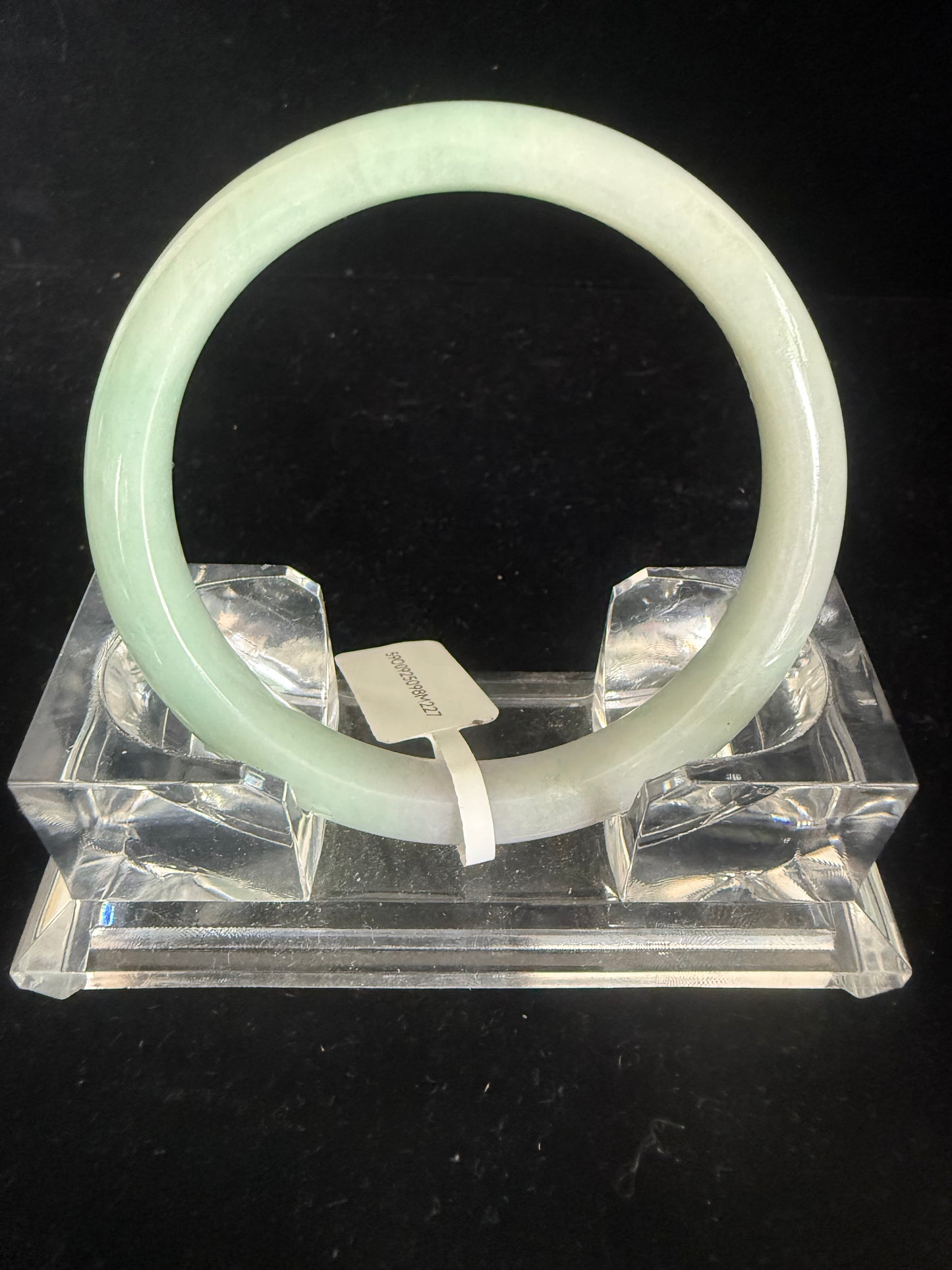 227. Slim light green Jade bangle