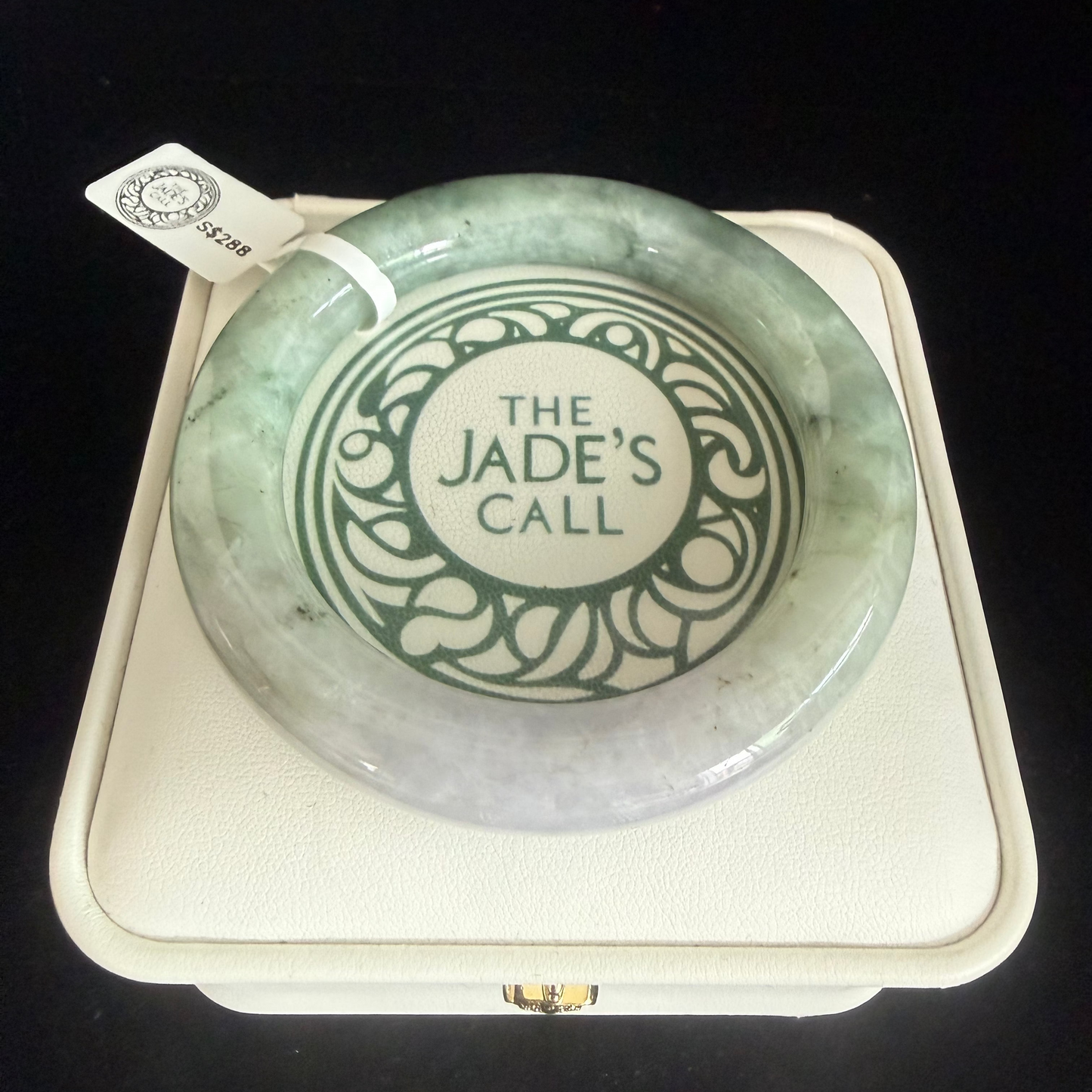 298. Traditional round Jade bangle