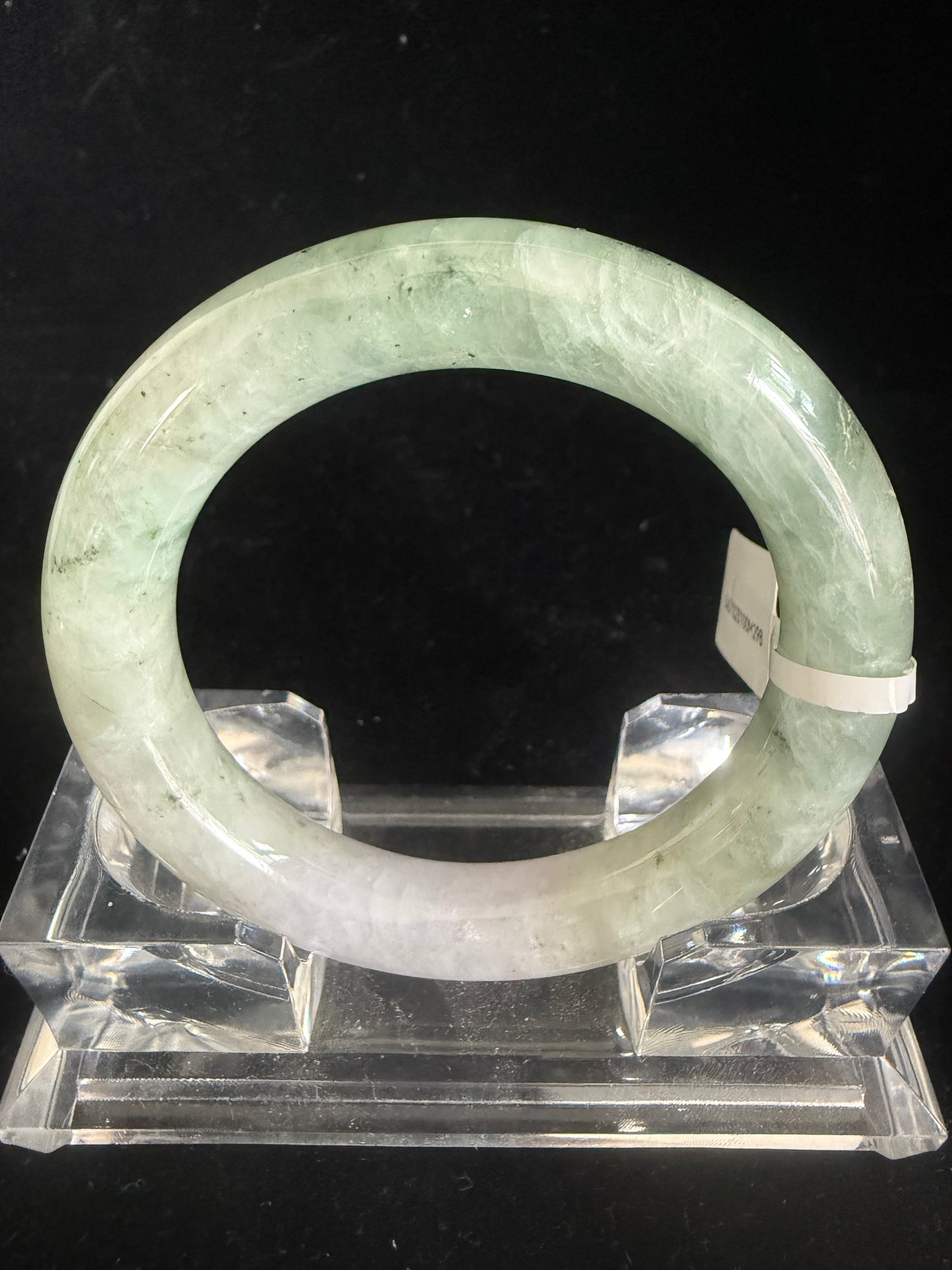 298. Traditional round Jade bangle
