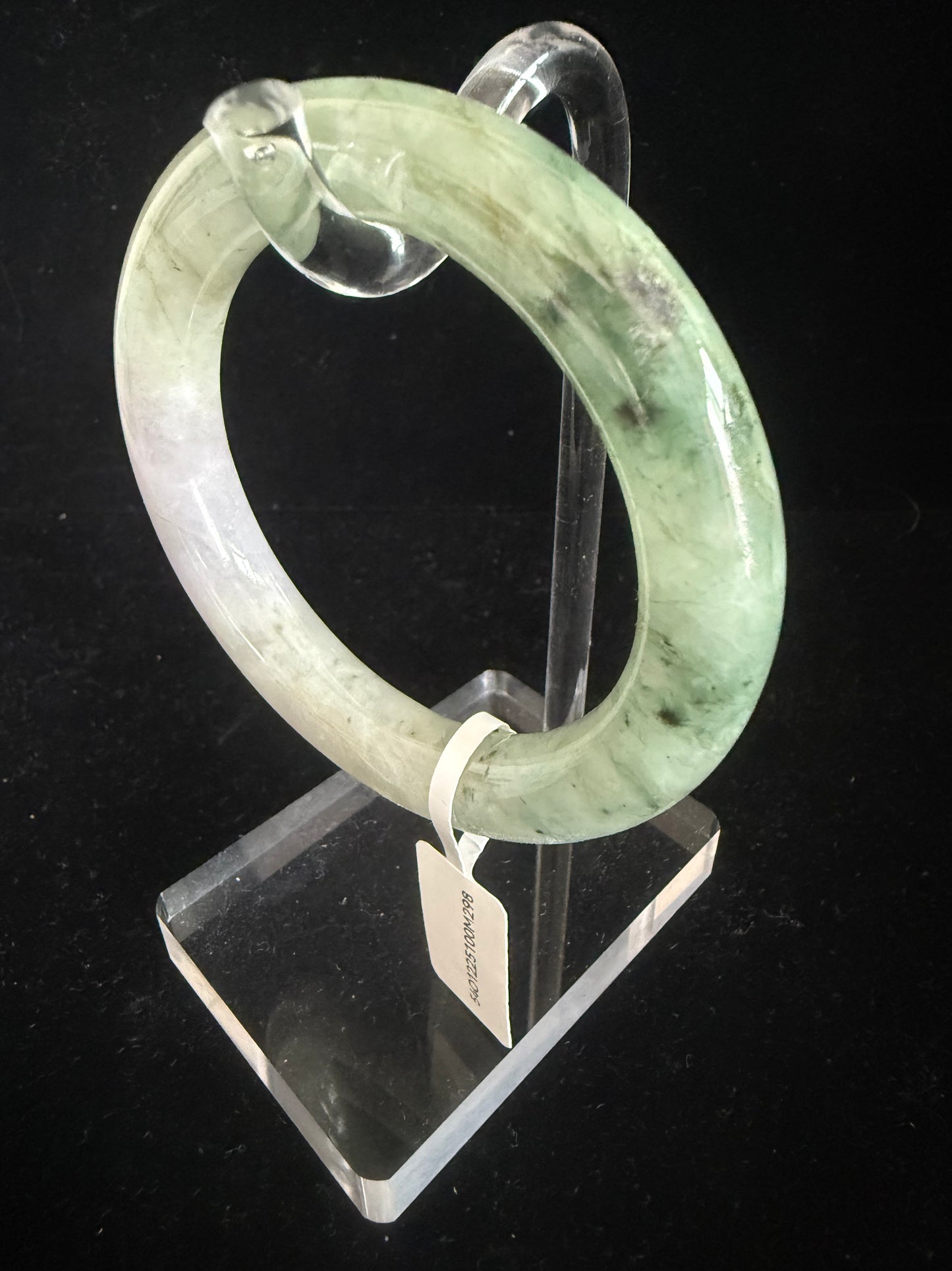 298. Traditional round Jade bangle