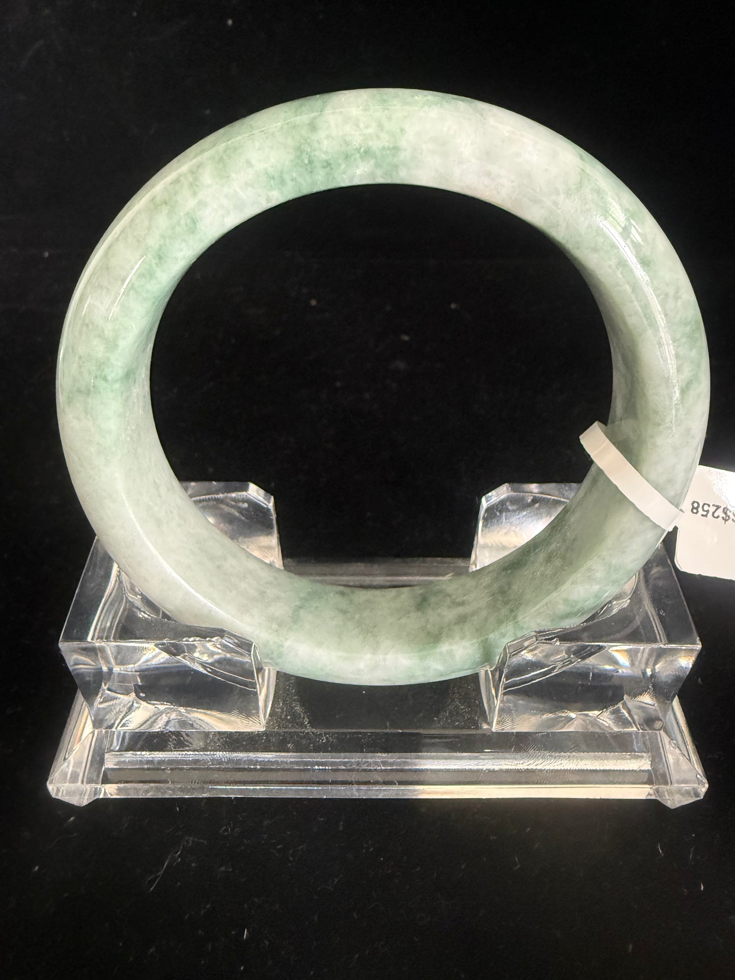 271.  Natural pattern green Jade bangle