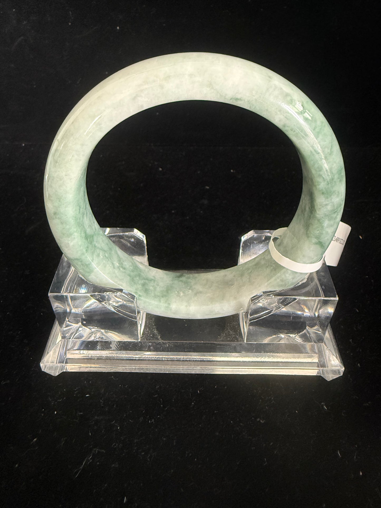 271.  Natural pattern green Jade bangle