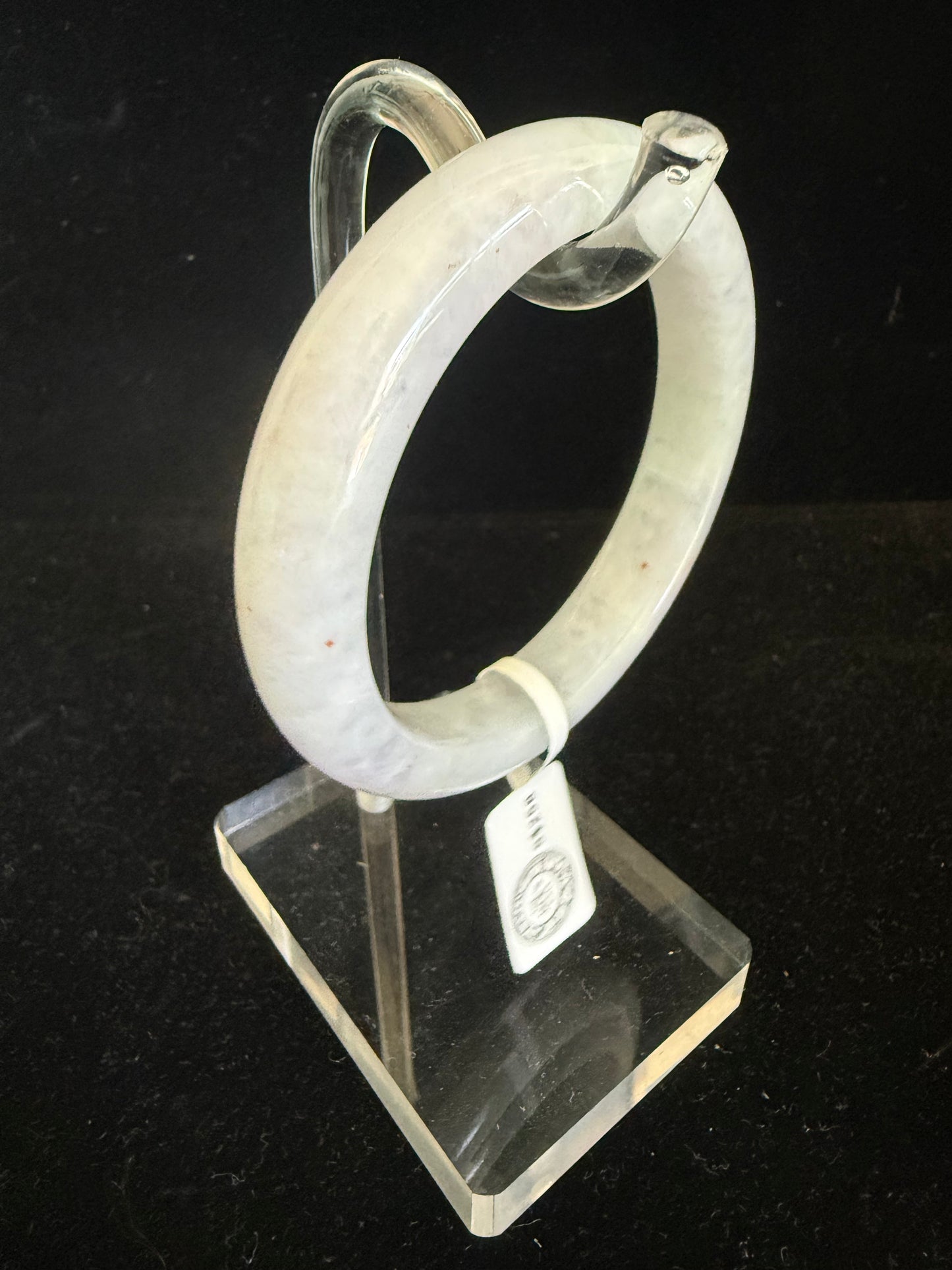 355. Lavender Jade bangle