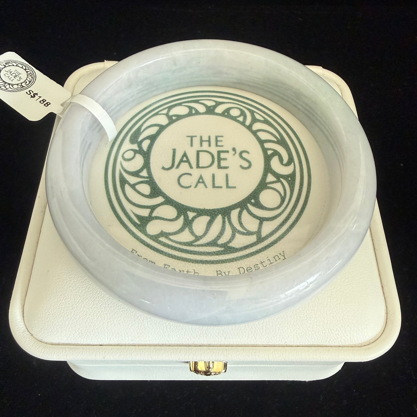 369.  Light lavender base Jade bangle