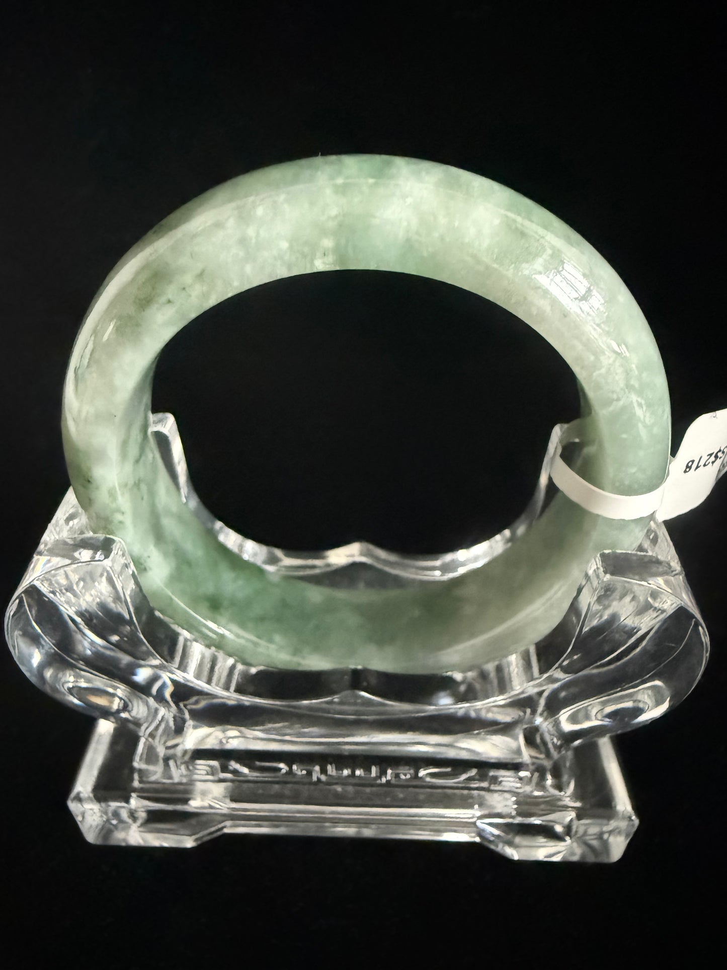 400. Green & white cotton Jade bangle