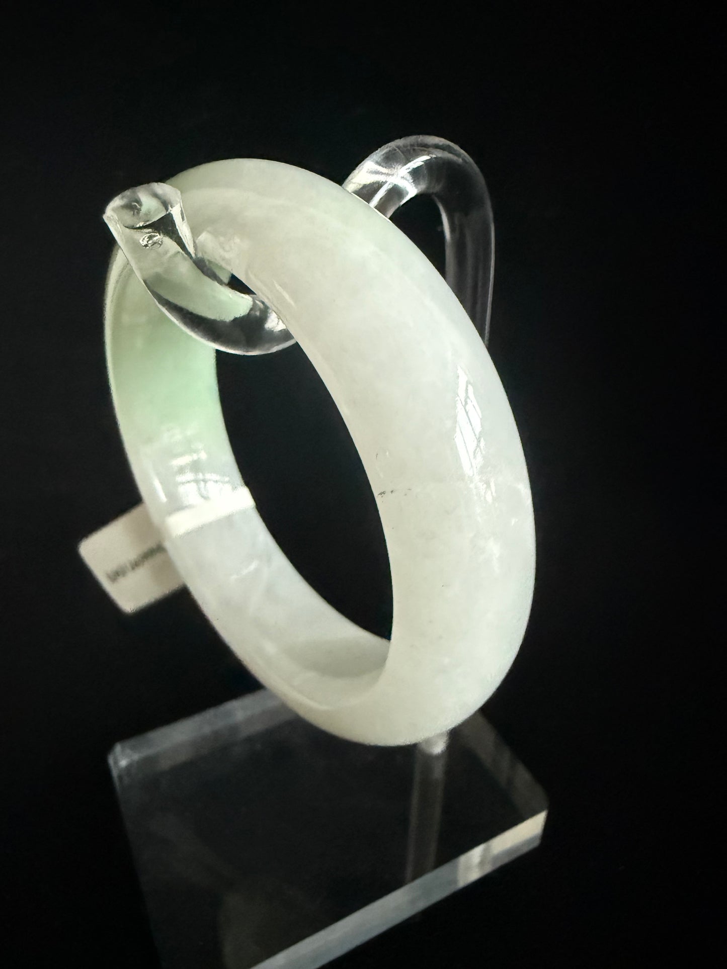 403. Light green and white Jade bangle