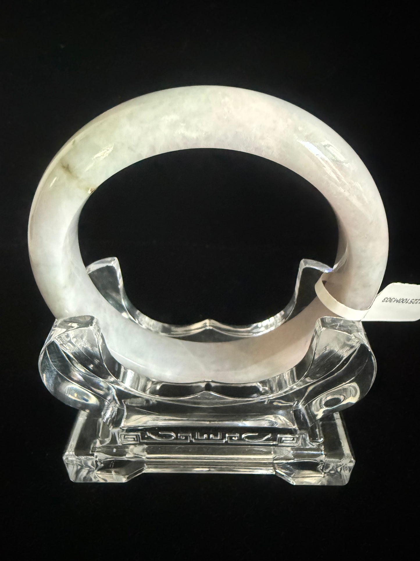 303. Light Lavender based Jade bangle