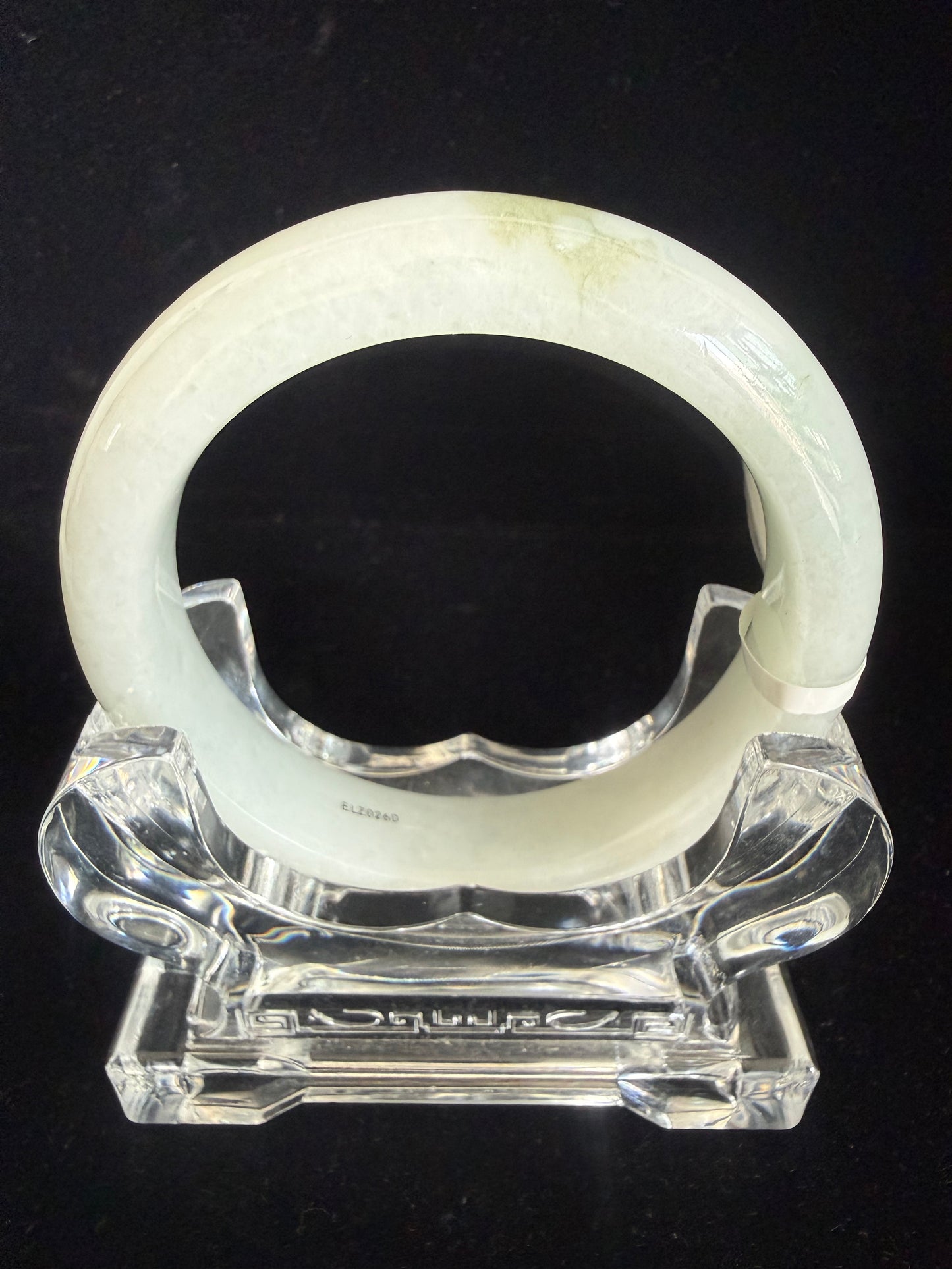 190. Light green Jade bangle
