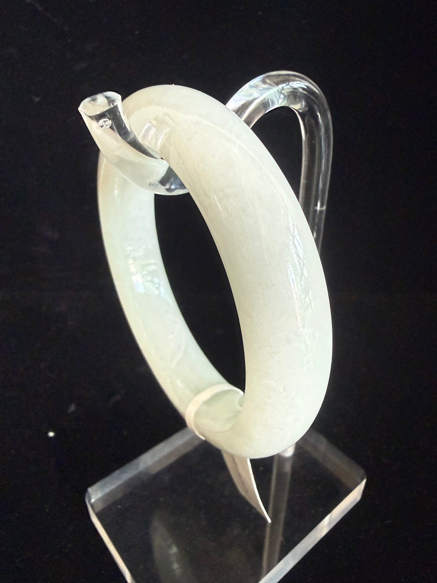 190. Light green Jade bangle