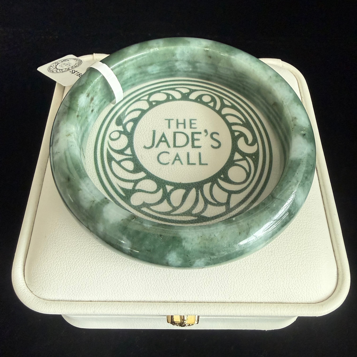225. White prints on leave green Jade bangle