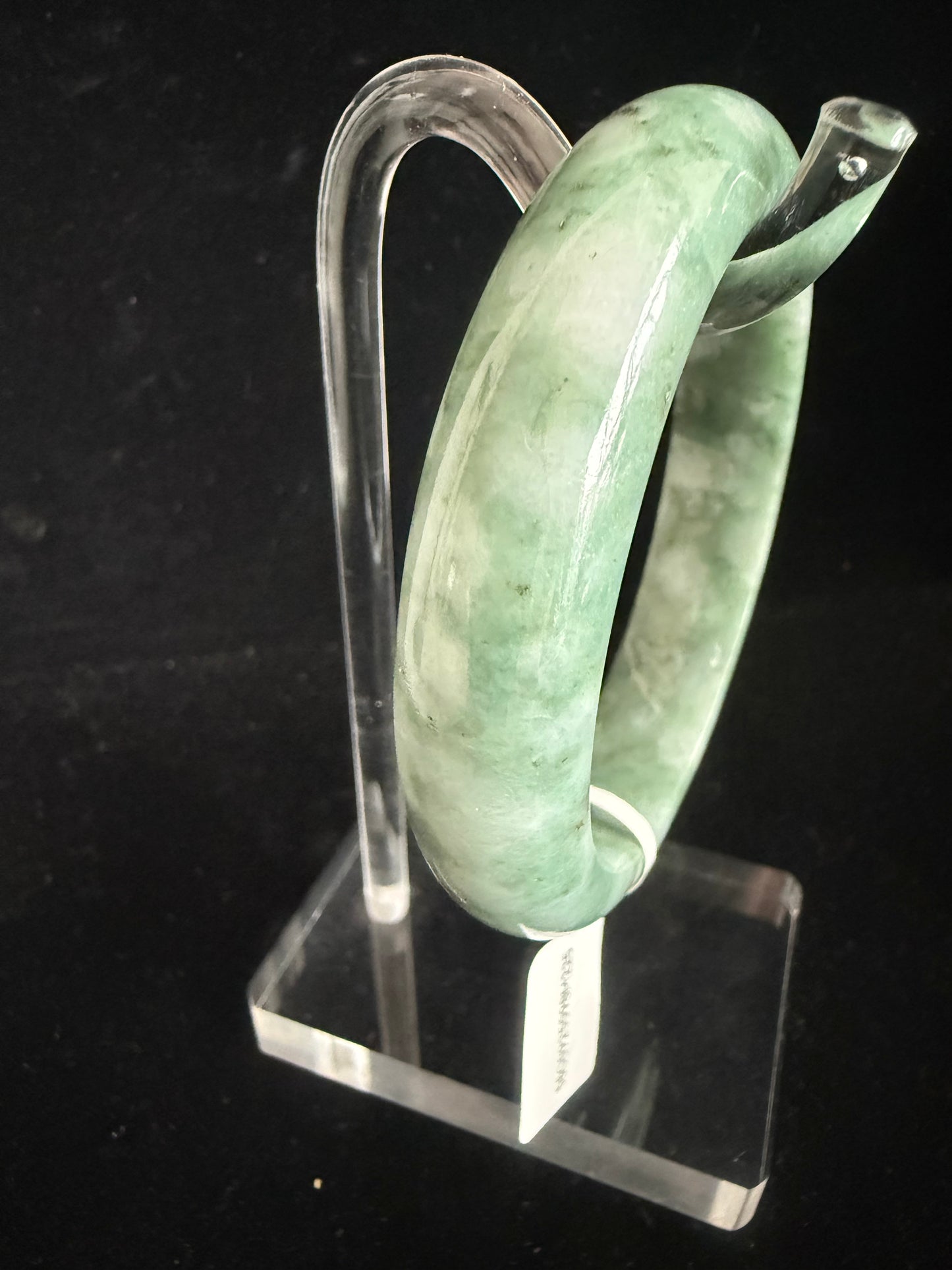225. White prints on leave green Jade bangle