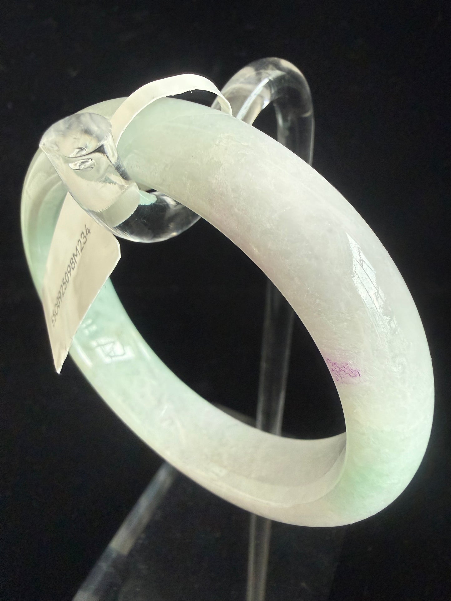 234. Green light lavender blend Jade bangle