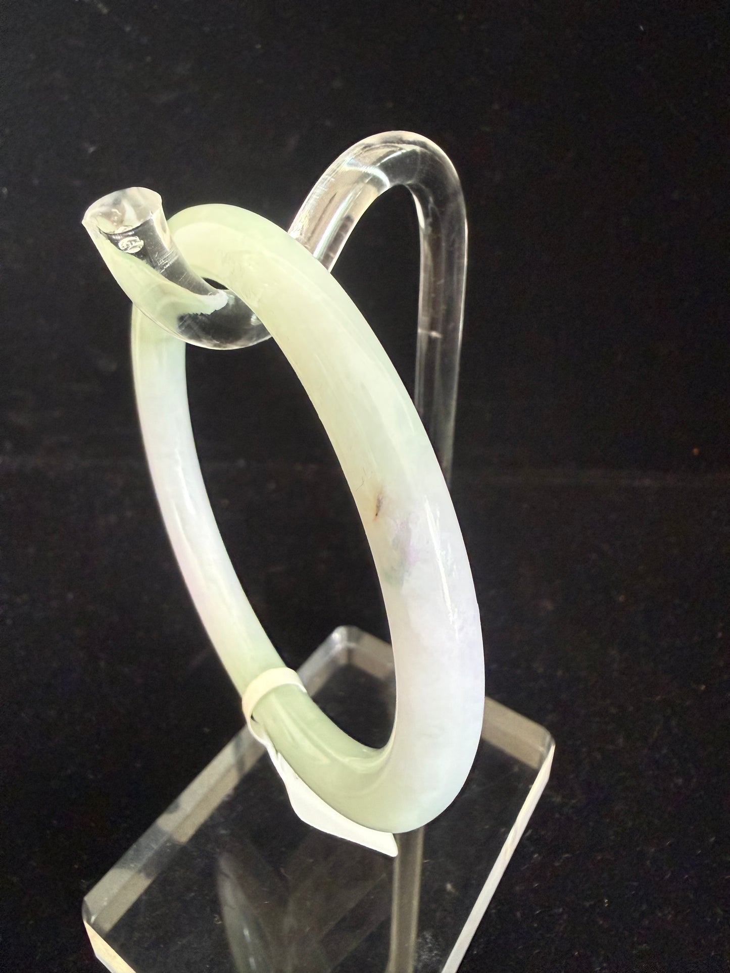 260. Thin lavender green Jade bangle