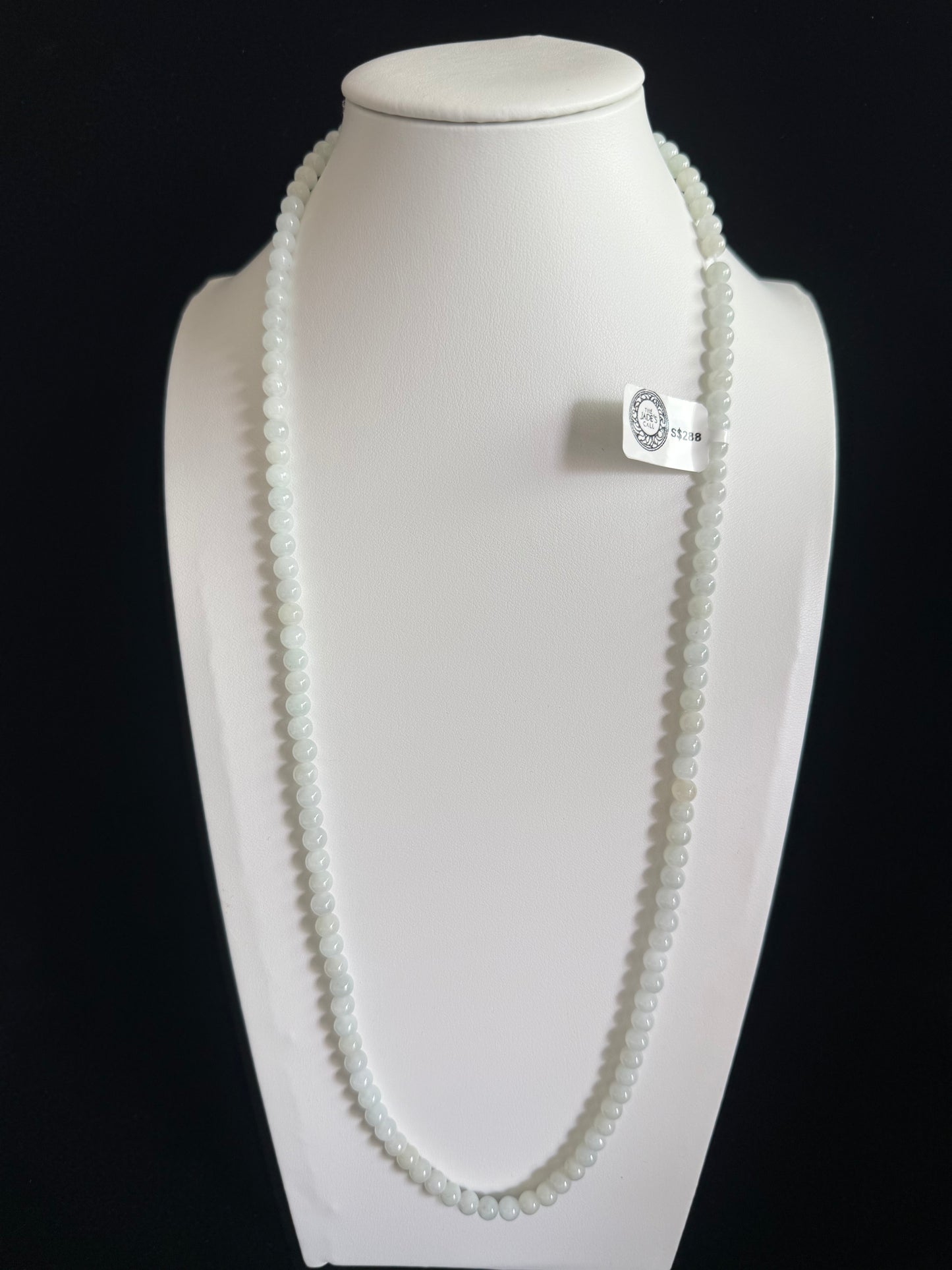 JB233. Luminous white Jade beads necklace.